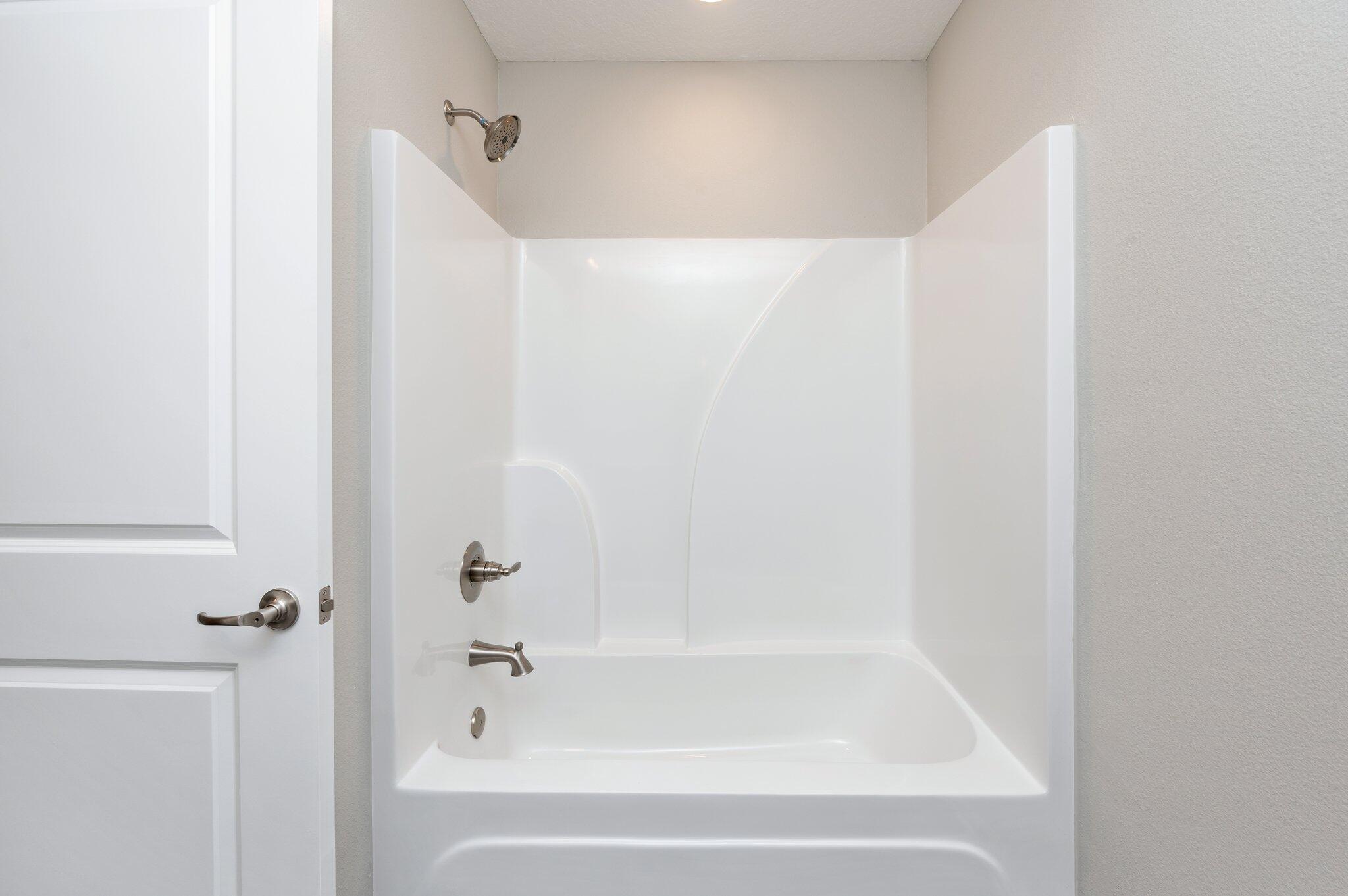 SOUTHERN OAKS - Residential