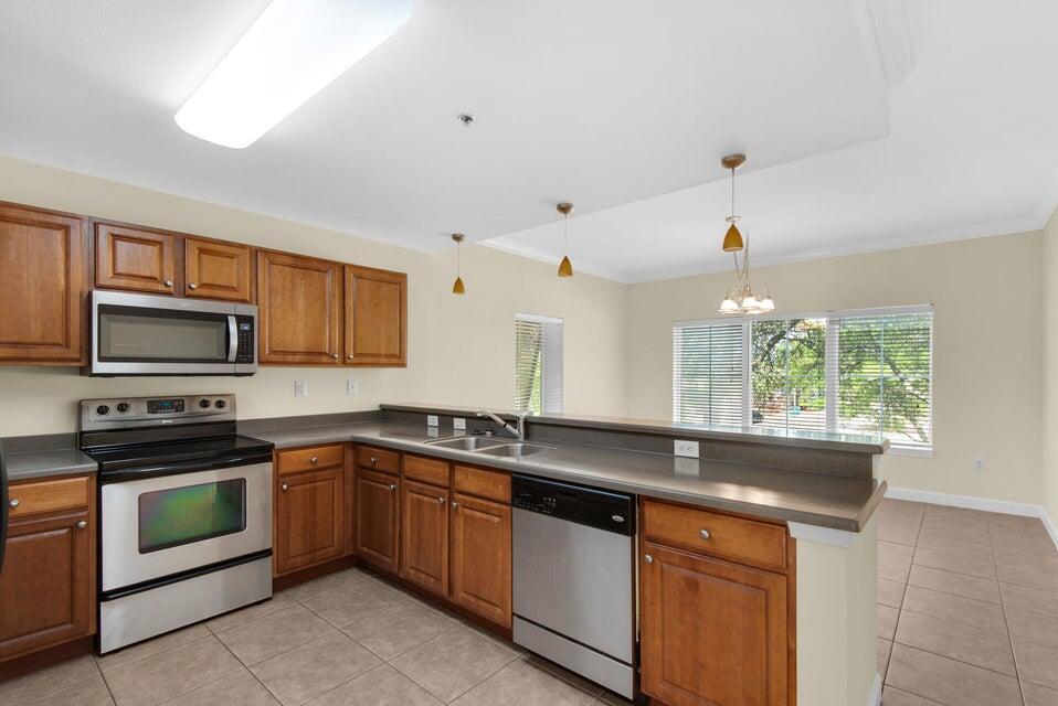 INDIANOLA ON THE WATER - Residential Lease