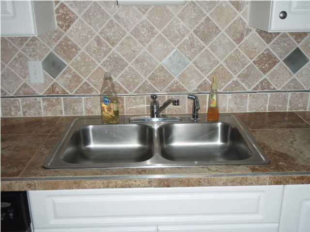 BLUEWATER BAY VILLAGE 1A - Residential Lease