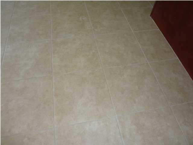 2ND ADDN BEL AIR LOT 19 BLK G - Residential