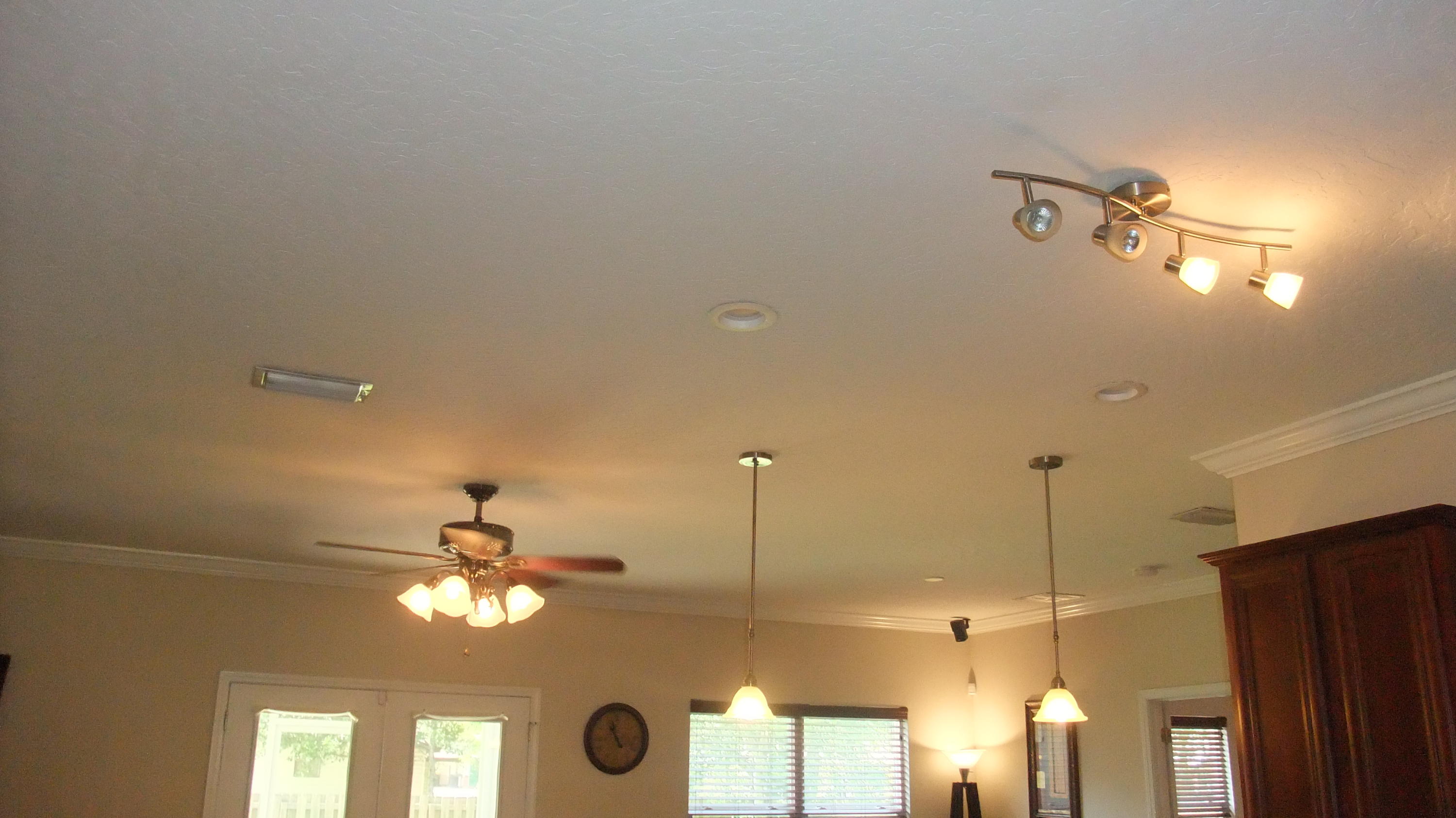 2ND ADDN BEL AIR LOT 19 BLK G - Residential