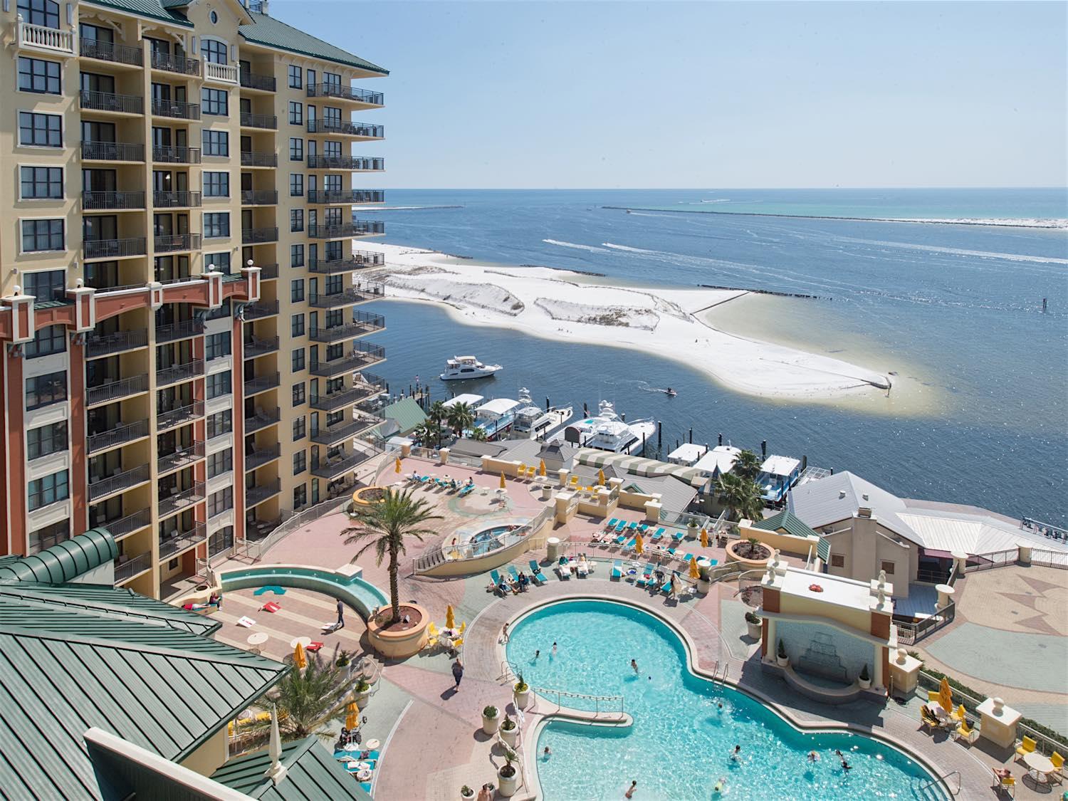 Emerald Grande West - Residential