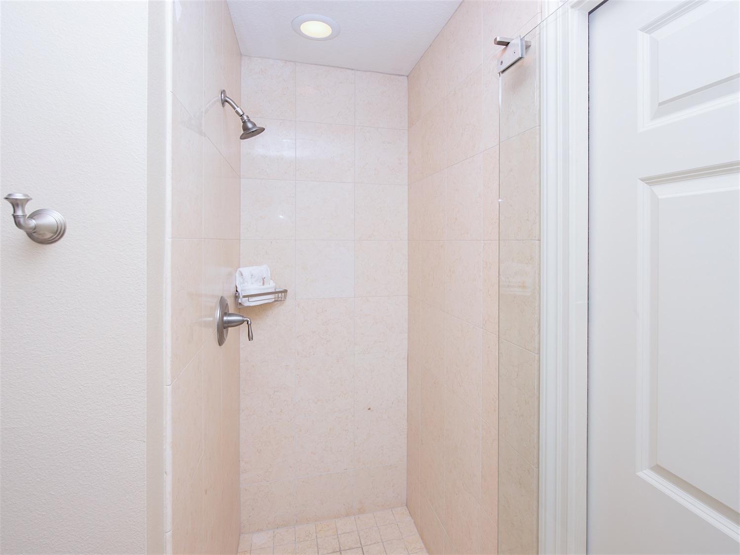 Emerald Grande West - Residential