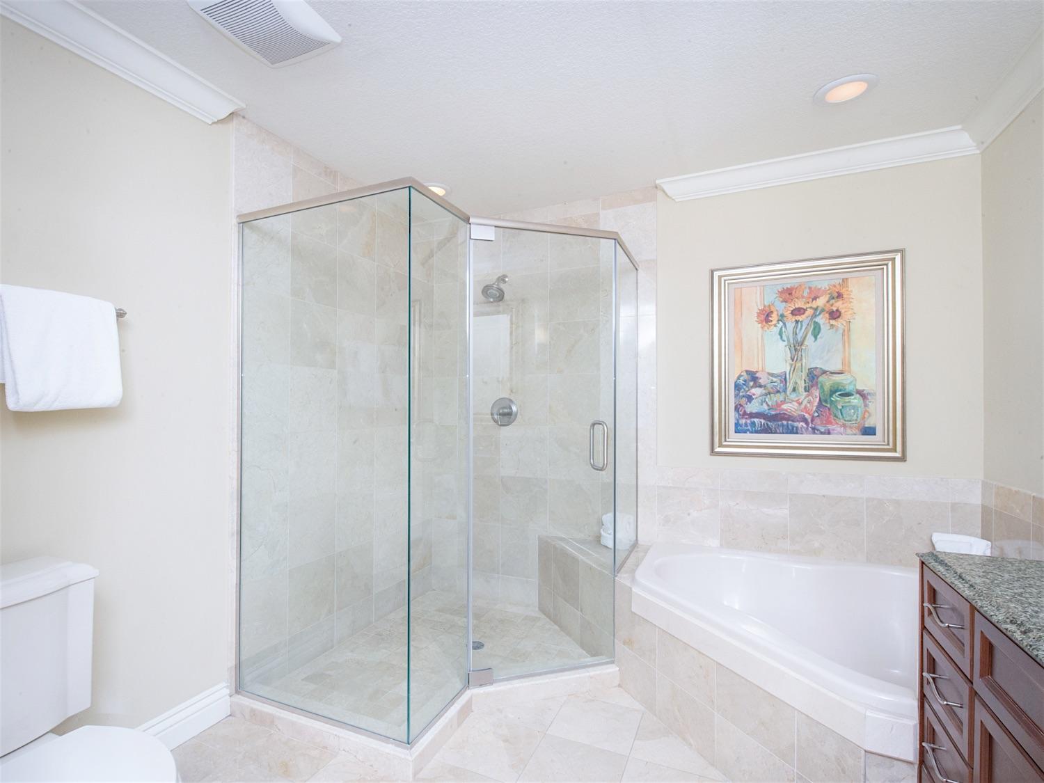 Emerald Grande West - Residential