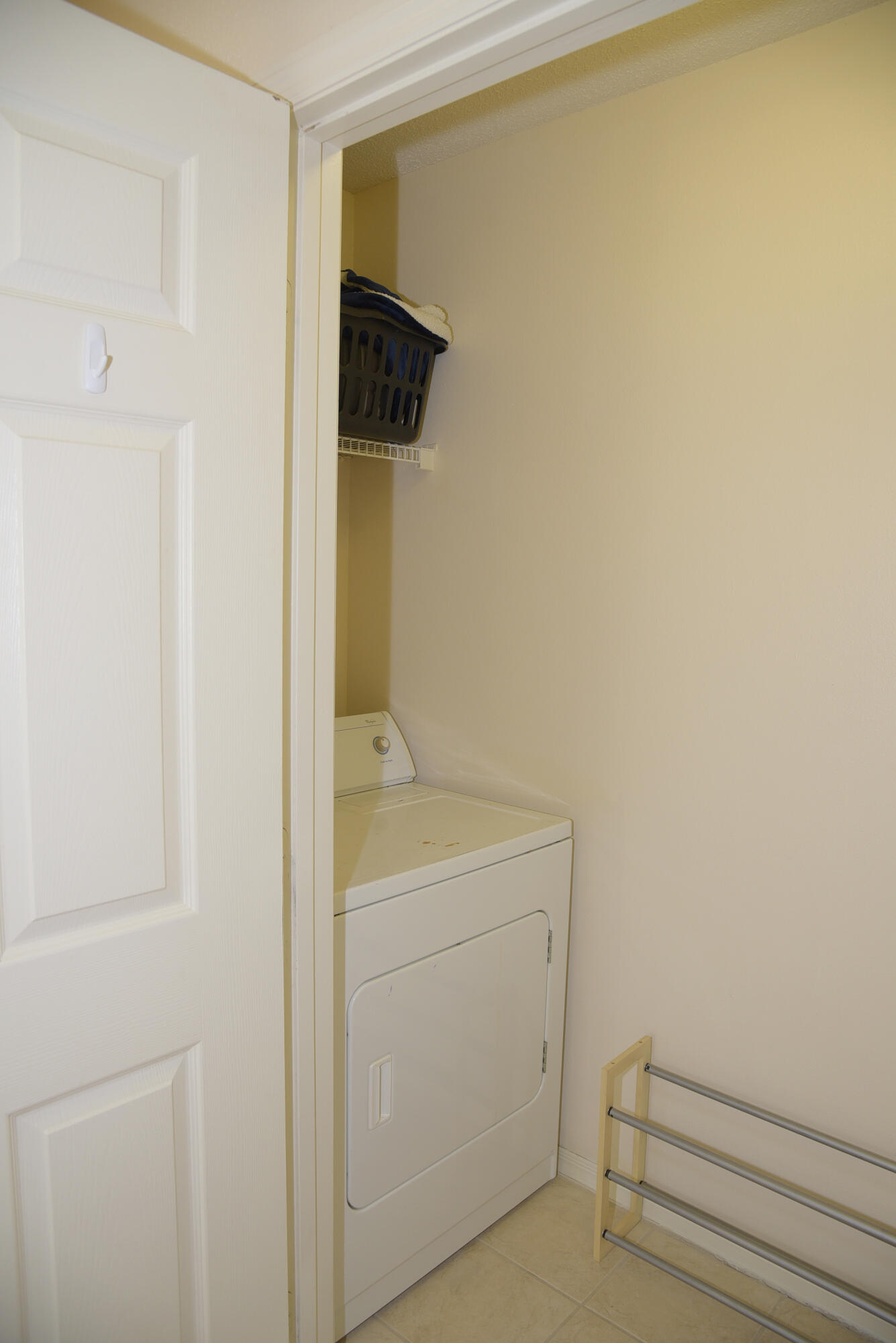 FLORIDA CLUB - Residential Lease