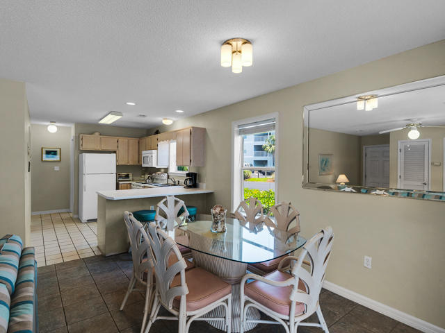 BEACHSIDE VILLAS CONDO - Residential