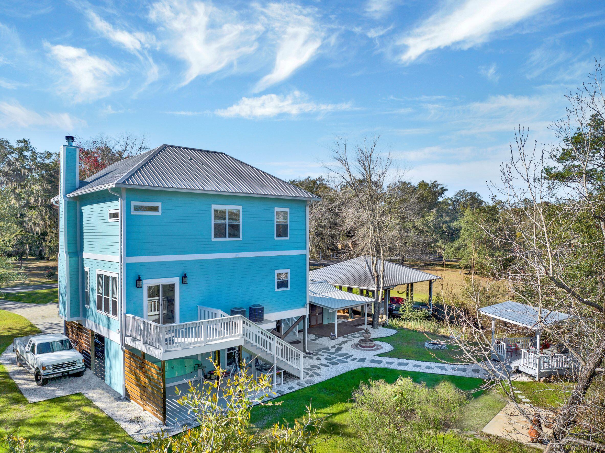 PITTS BAY SHORE - Residential