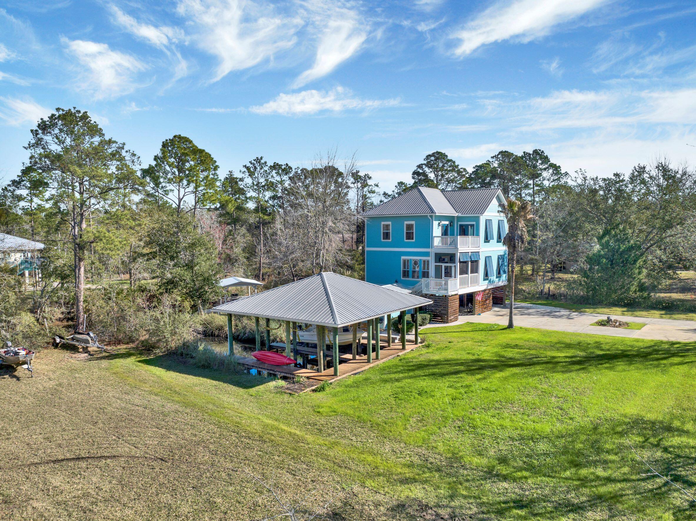 PITTS BAY SHORE - Residential