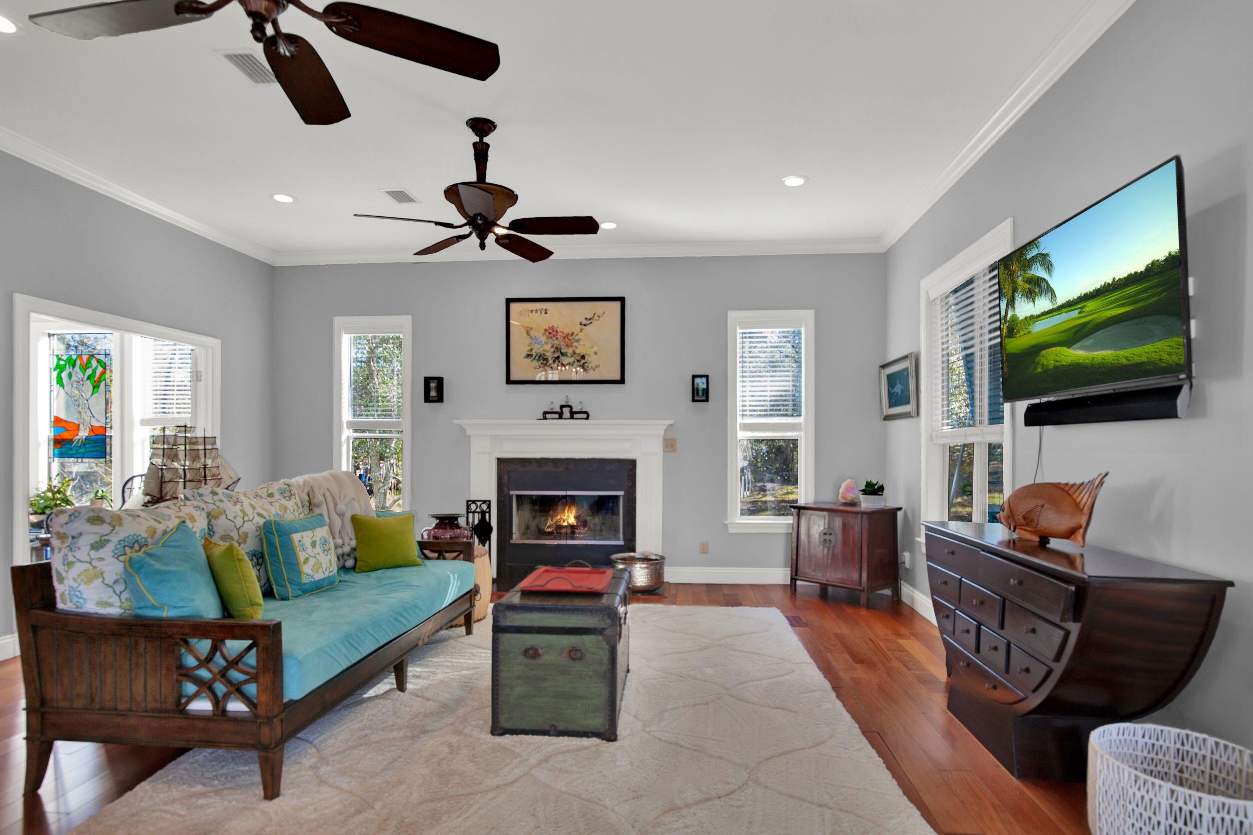 PITTS BAY SHORE - Residential