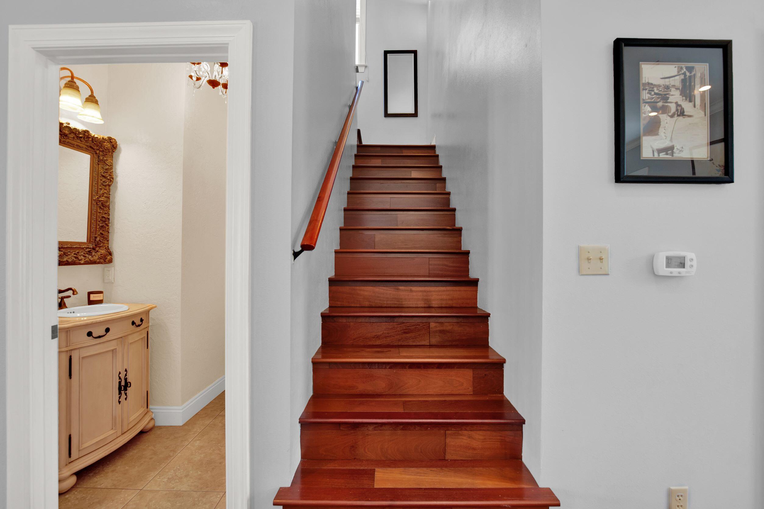 PITTS BAY SHORE - Residential