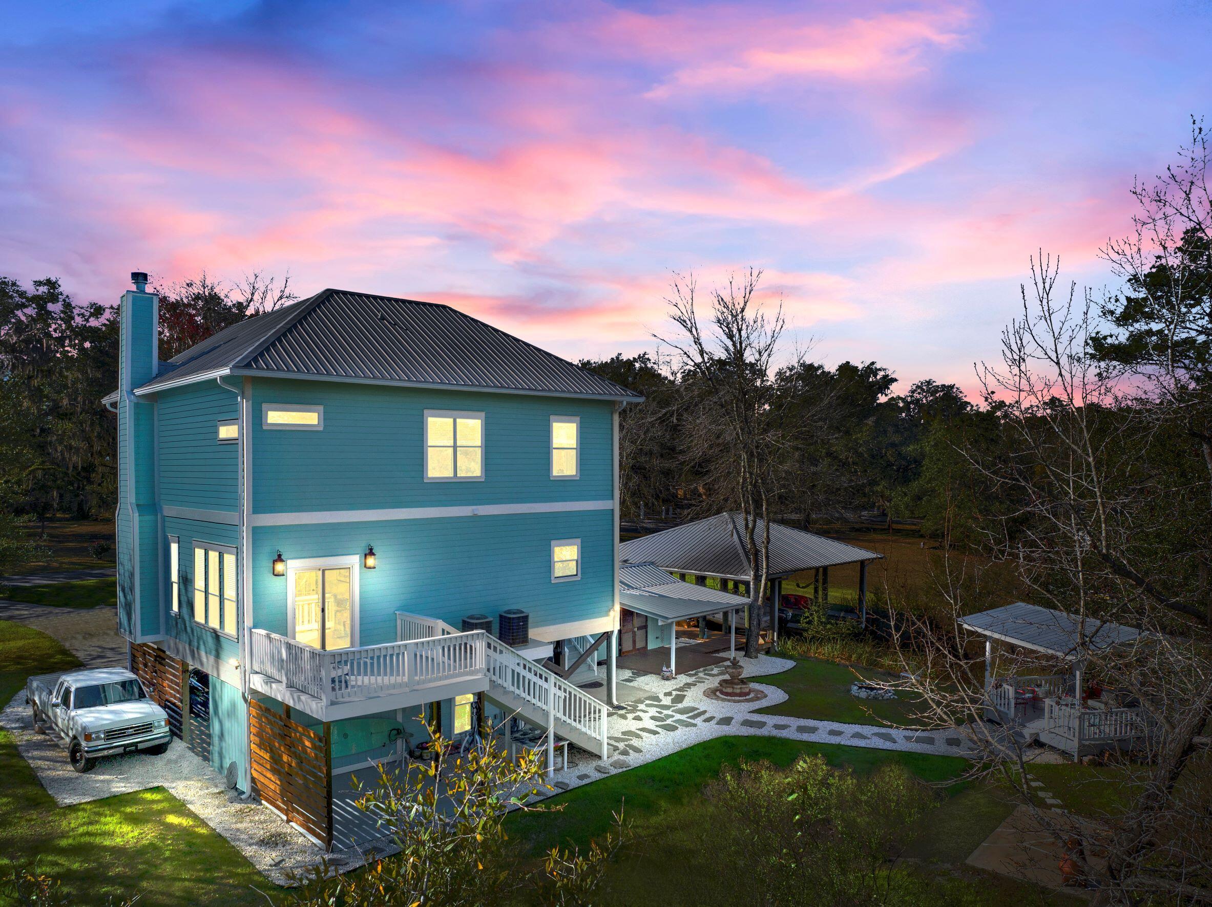 PITTS BAY SHORE - Residential