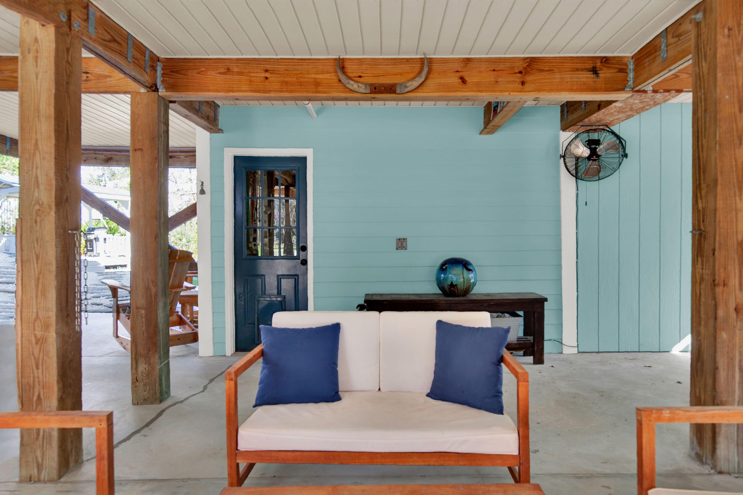 PITTS BAY SHORE - Residential