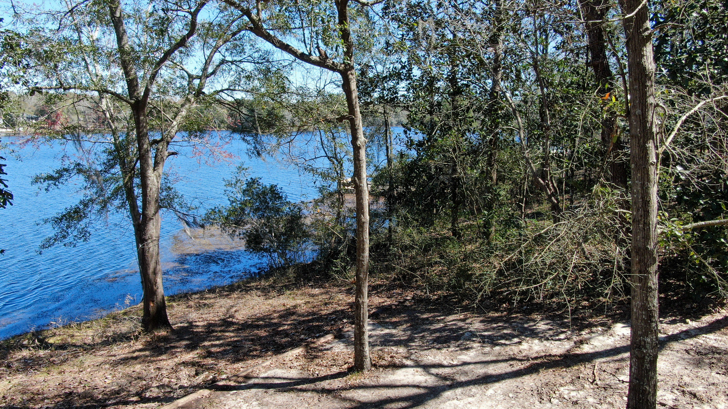 JUNIPER HILLS - Land