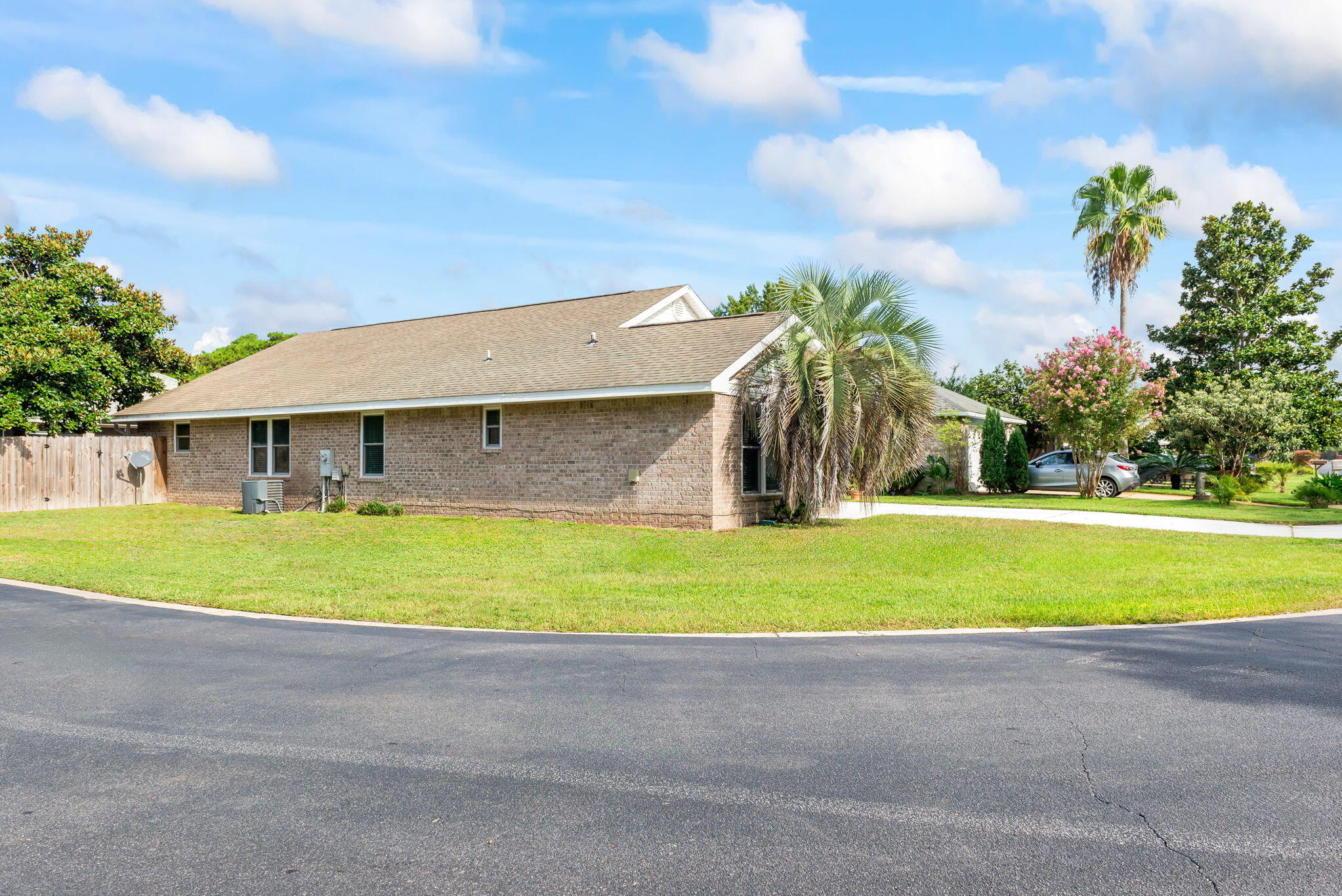 IVALEA GARDENS - Residential