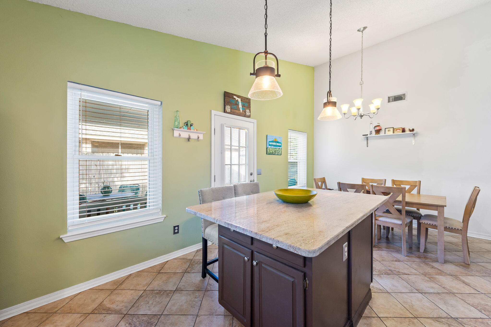 IVALEA GARDENS - Residential