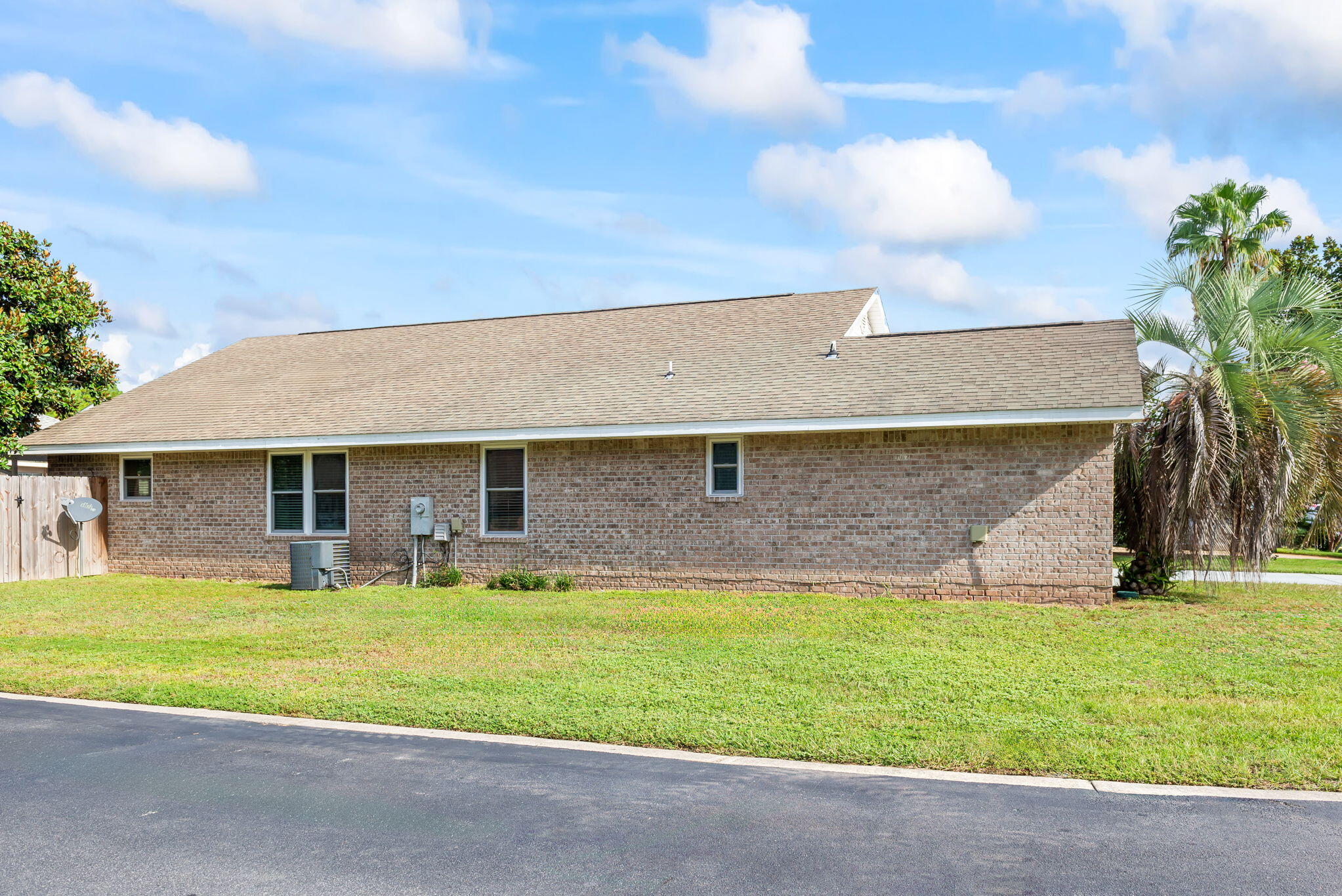 IVALEA GARDENS - Residential