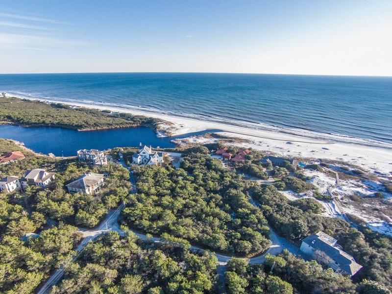 BANNERMAN BEACH - Land