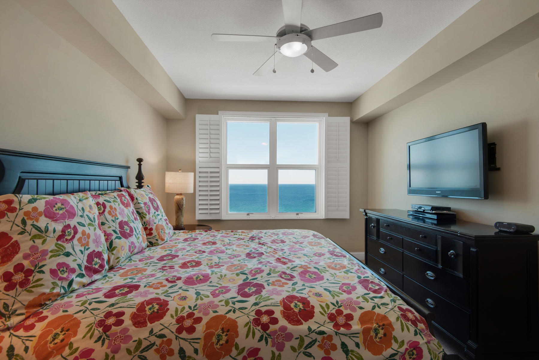 AQUA BEACHSIDE RESORT - Residential