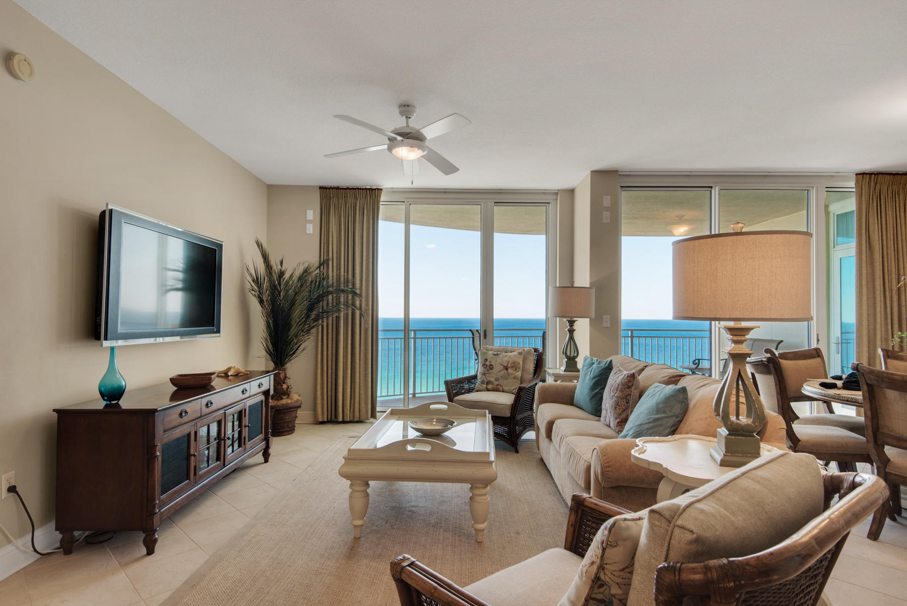 AQUA BEACHSIDE RESORT - Residential