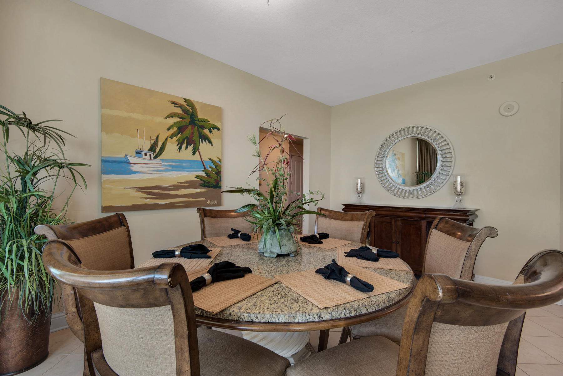 AQUA BEACHSIDE RESORT - Residential