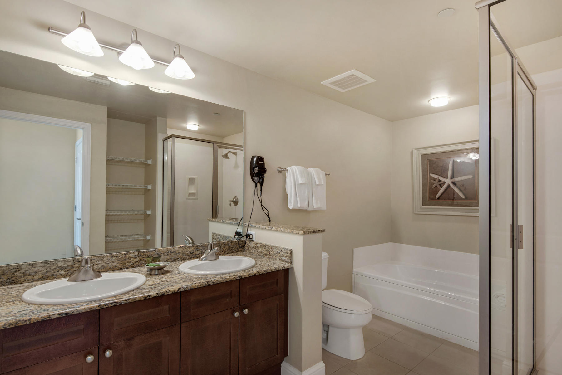 AQUA BEACHSIDE RESORT - Residential