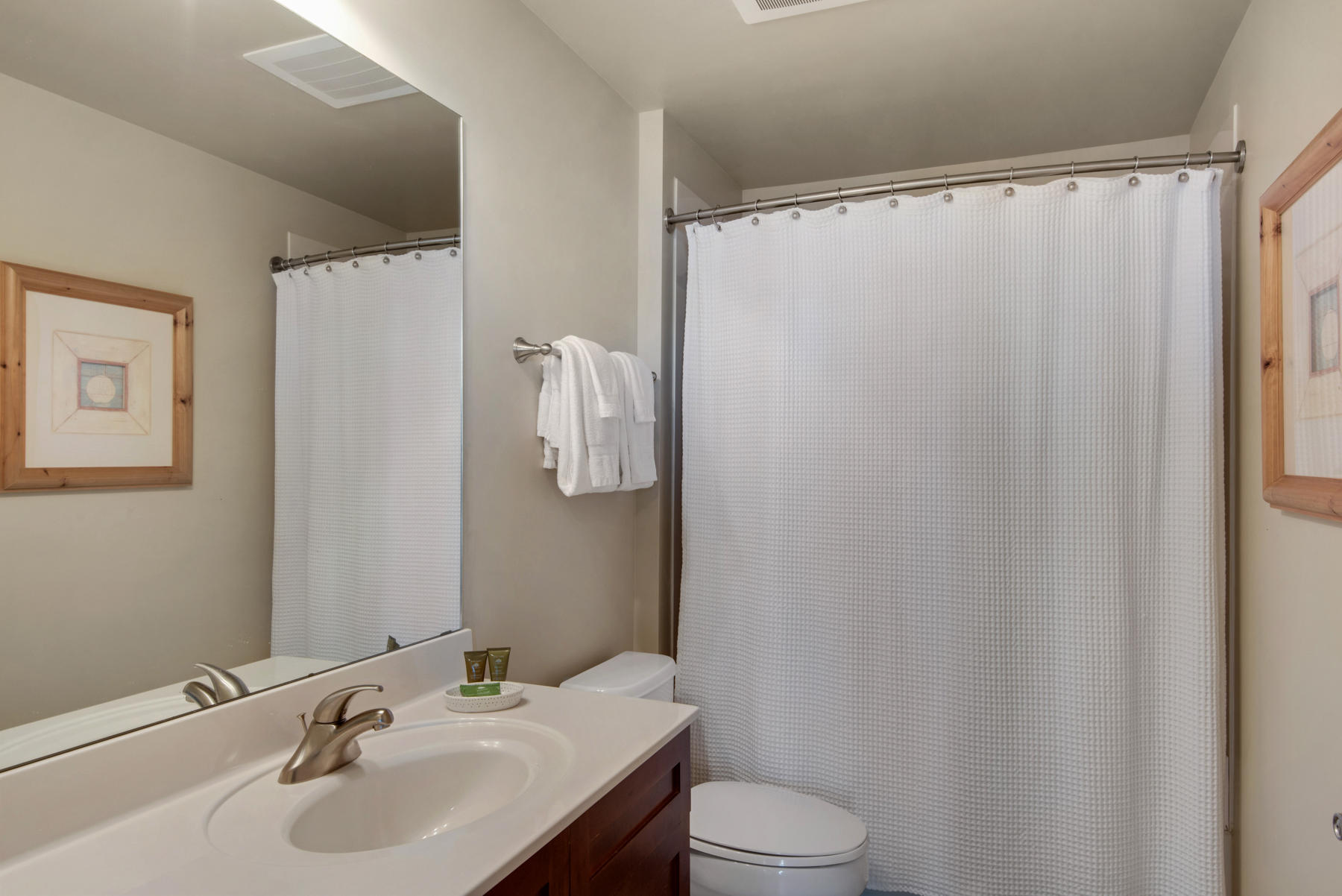 AQUA BEACHSIDE RESORT - Residential