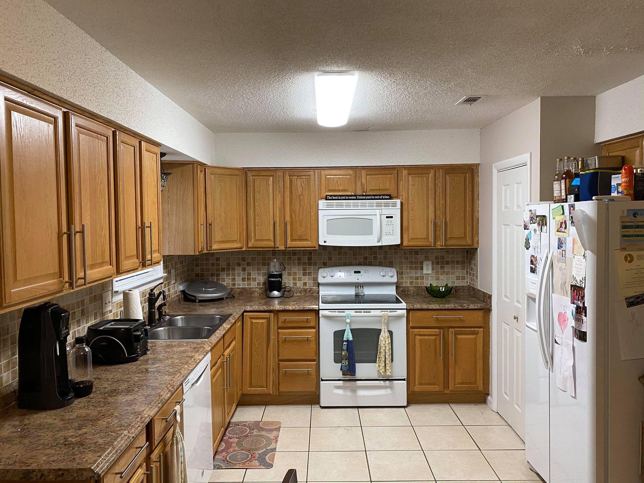 ADAMS POWELL S/D LOT 50 BLK L - Residential