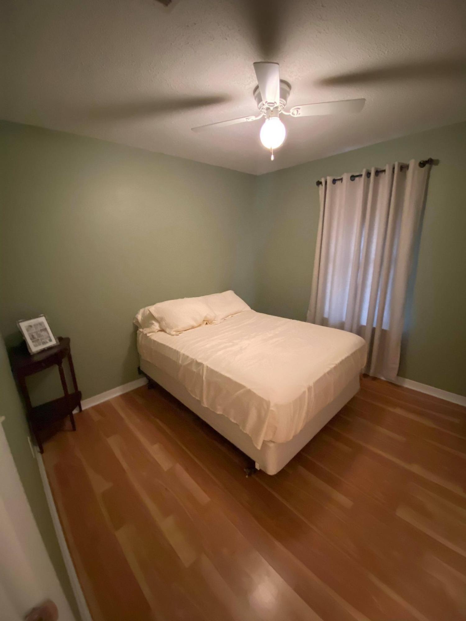 ADAMS POWELL S/D LOT 50 BLK L - Residential