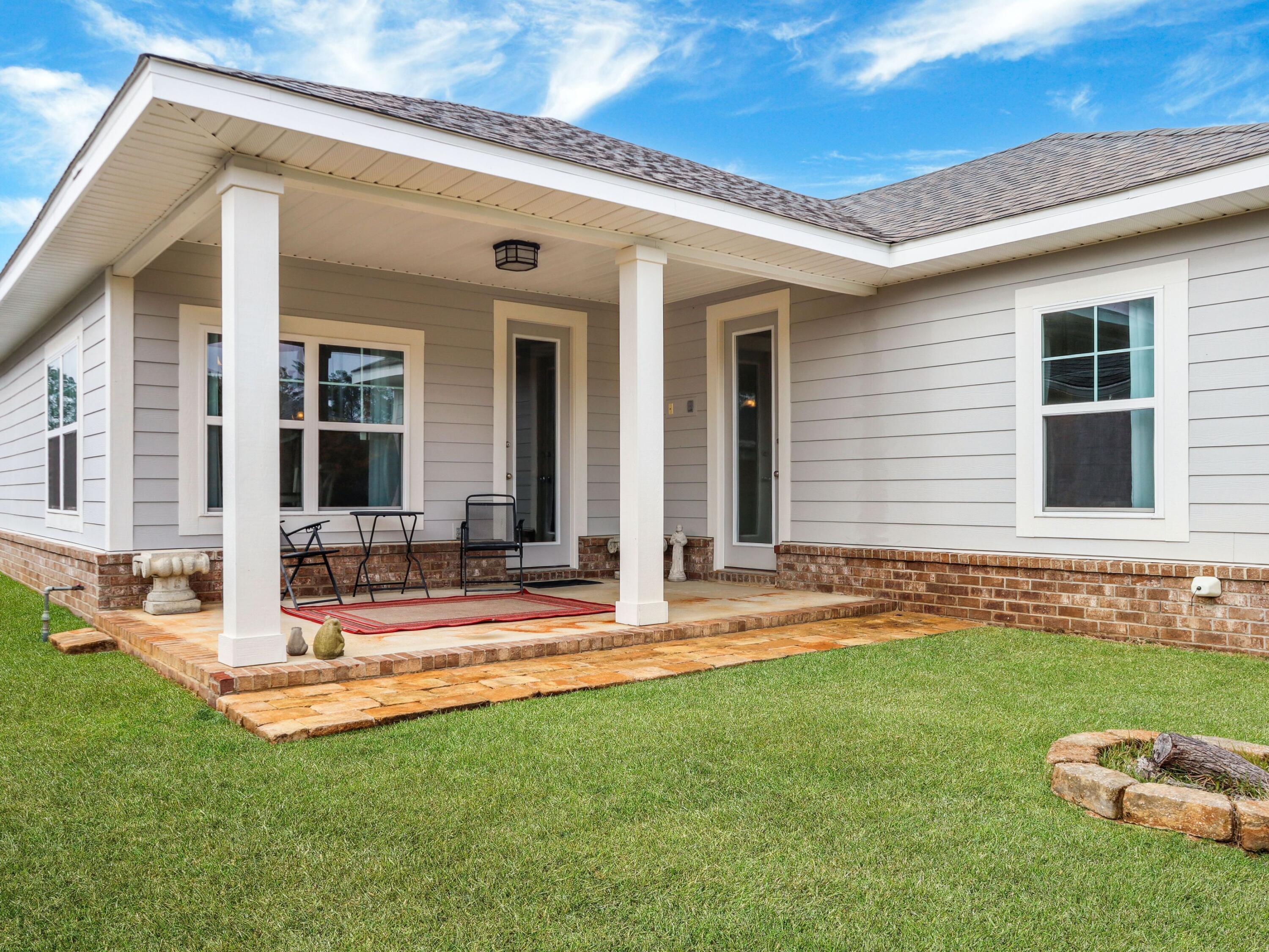 LAFAYETTE CREEK LANDING - Residential