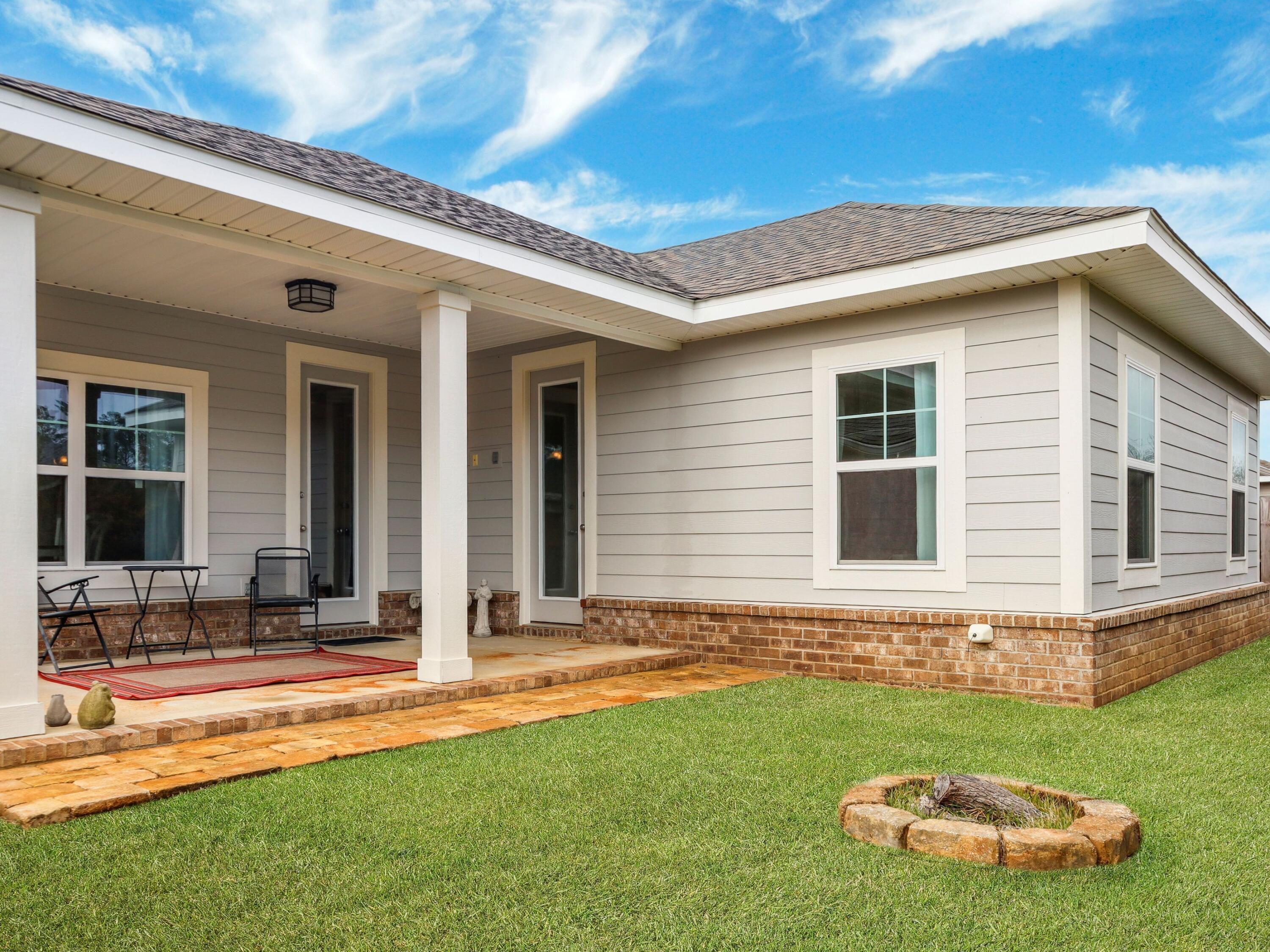 LAFAYETTE CREEK LANDING - Residential