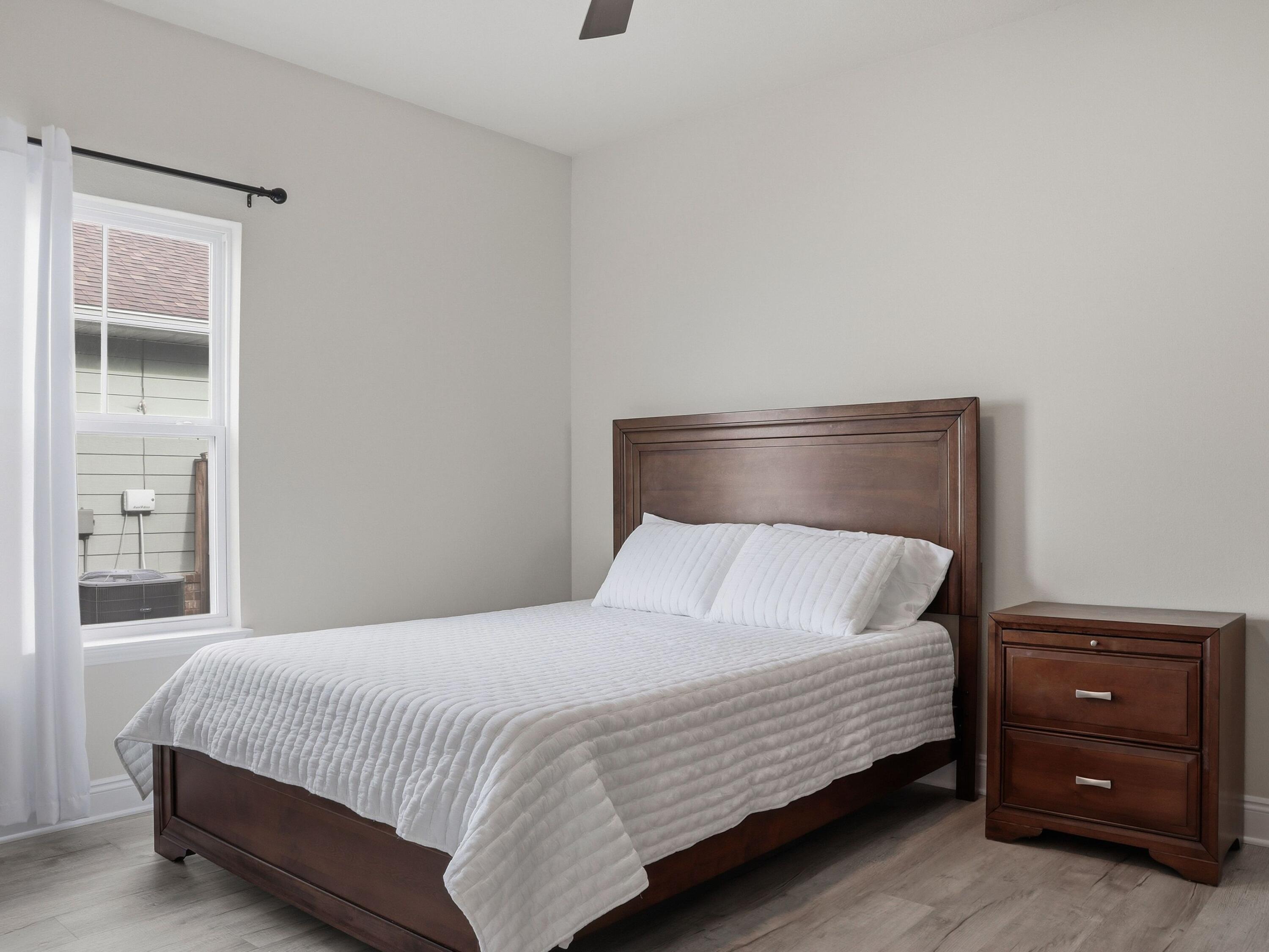 LAFAYETTE CREEK LANDING - Residential