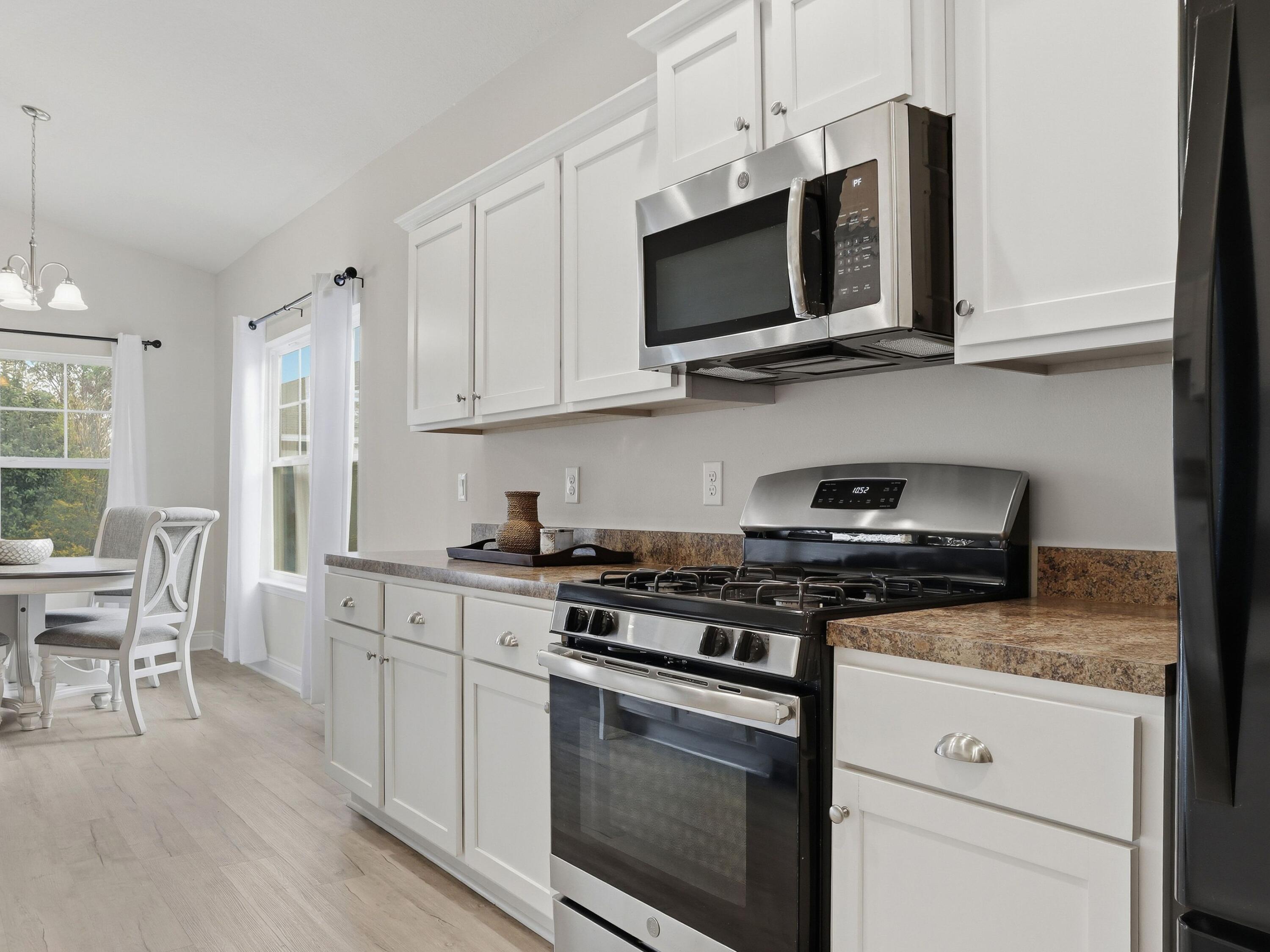 LAFAYETTE CREEK LANDING - Residential