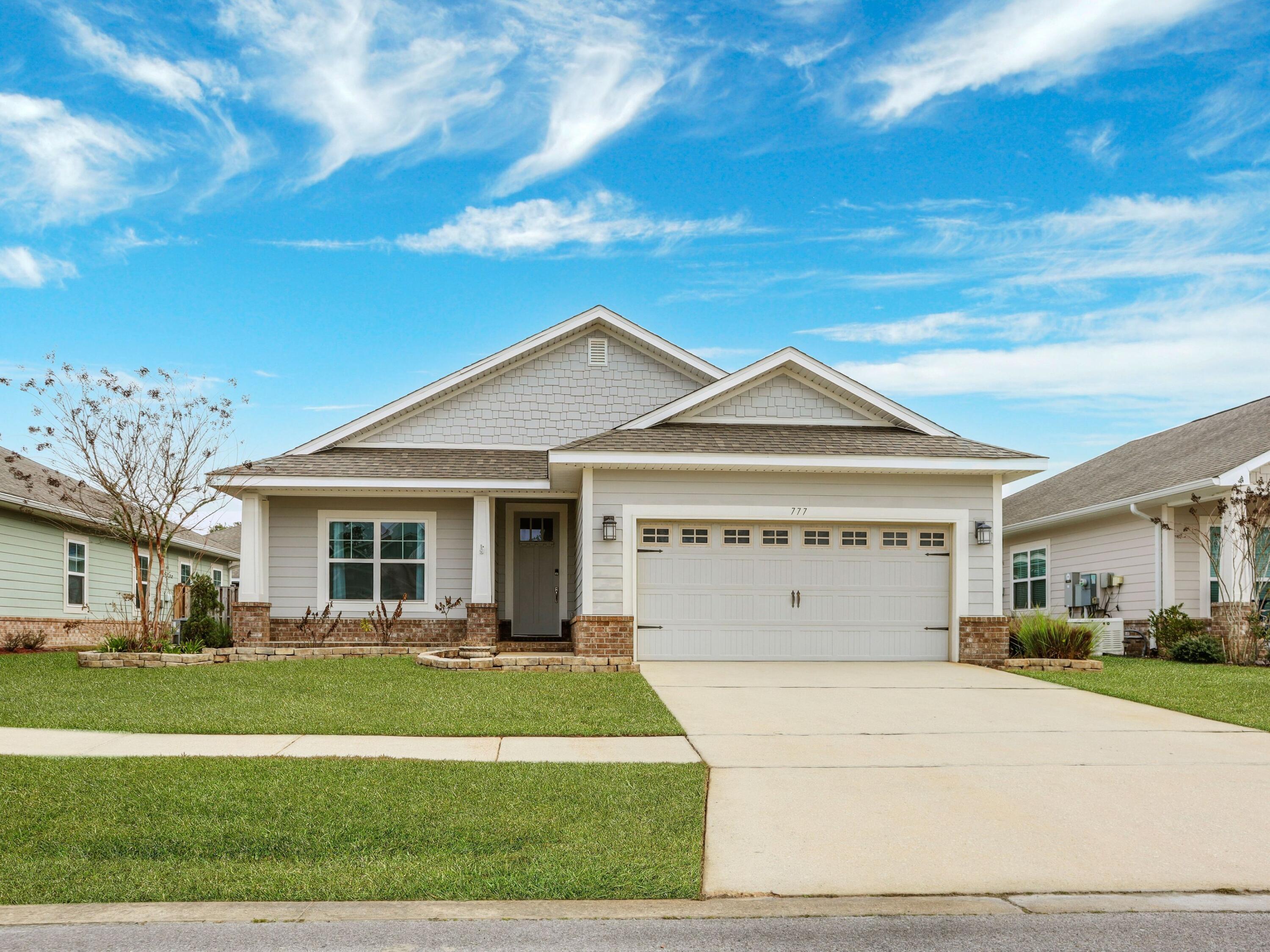 LAFAYETTE CREEK LANDING - Residential