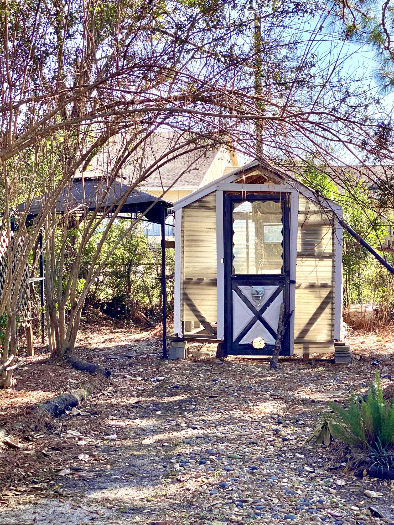 LAKEWOOD 1ST ADDN - Residential