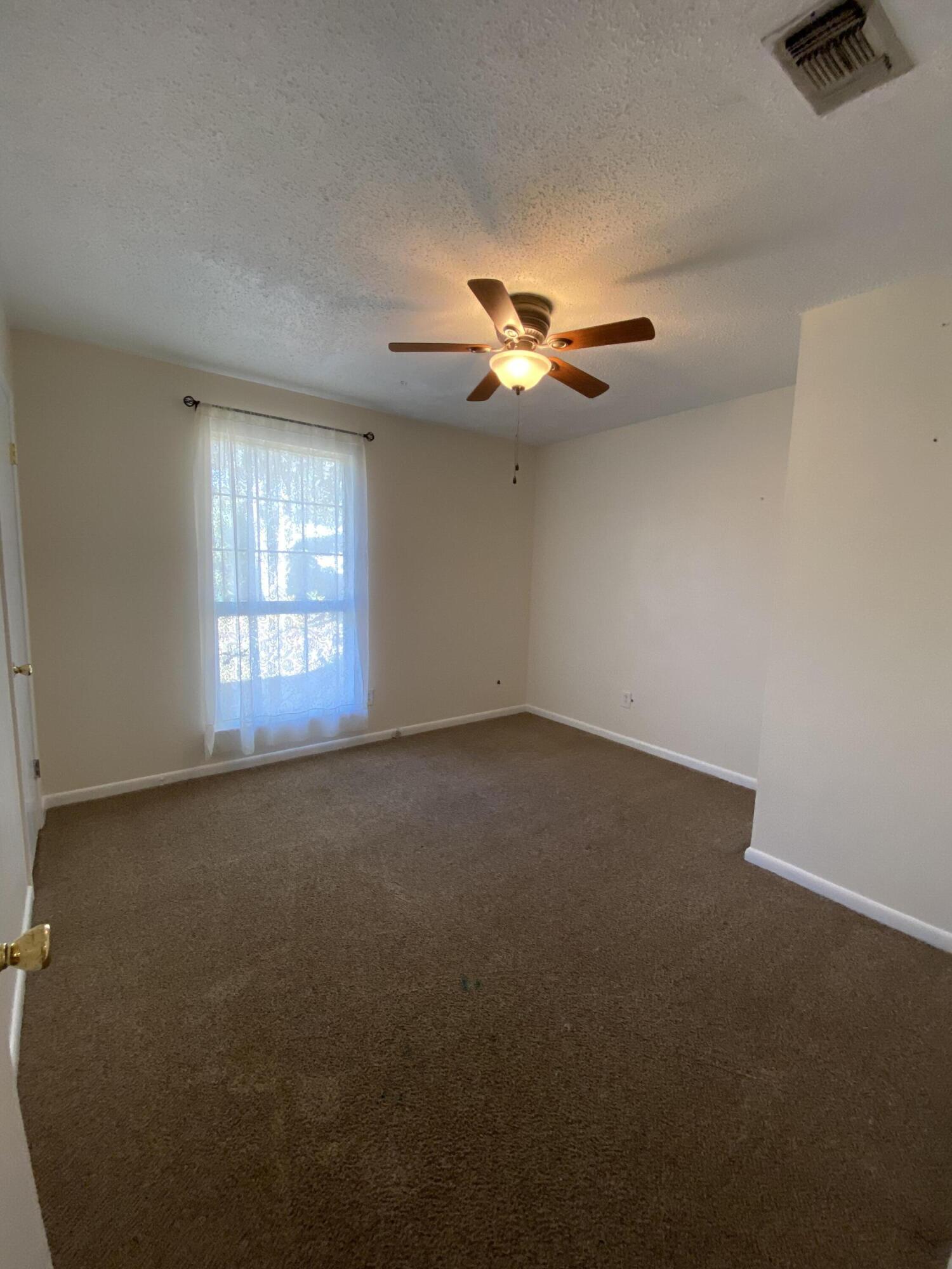 LAKEWOOD 1ST ADDN - Residential