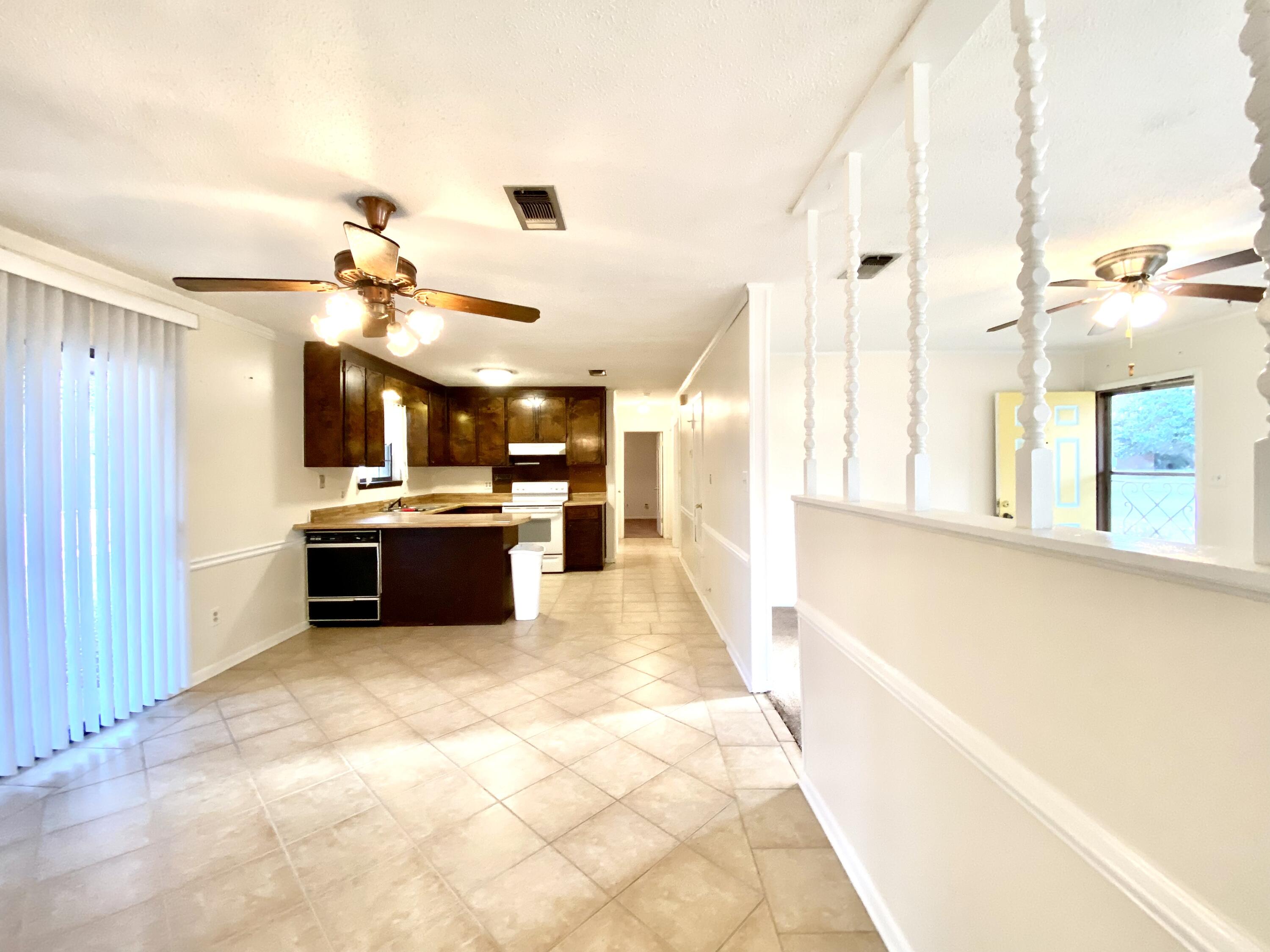 LAKEWOOD 1ST ADDN - Residential