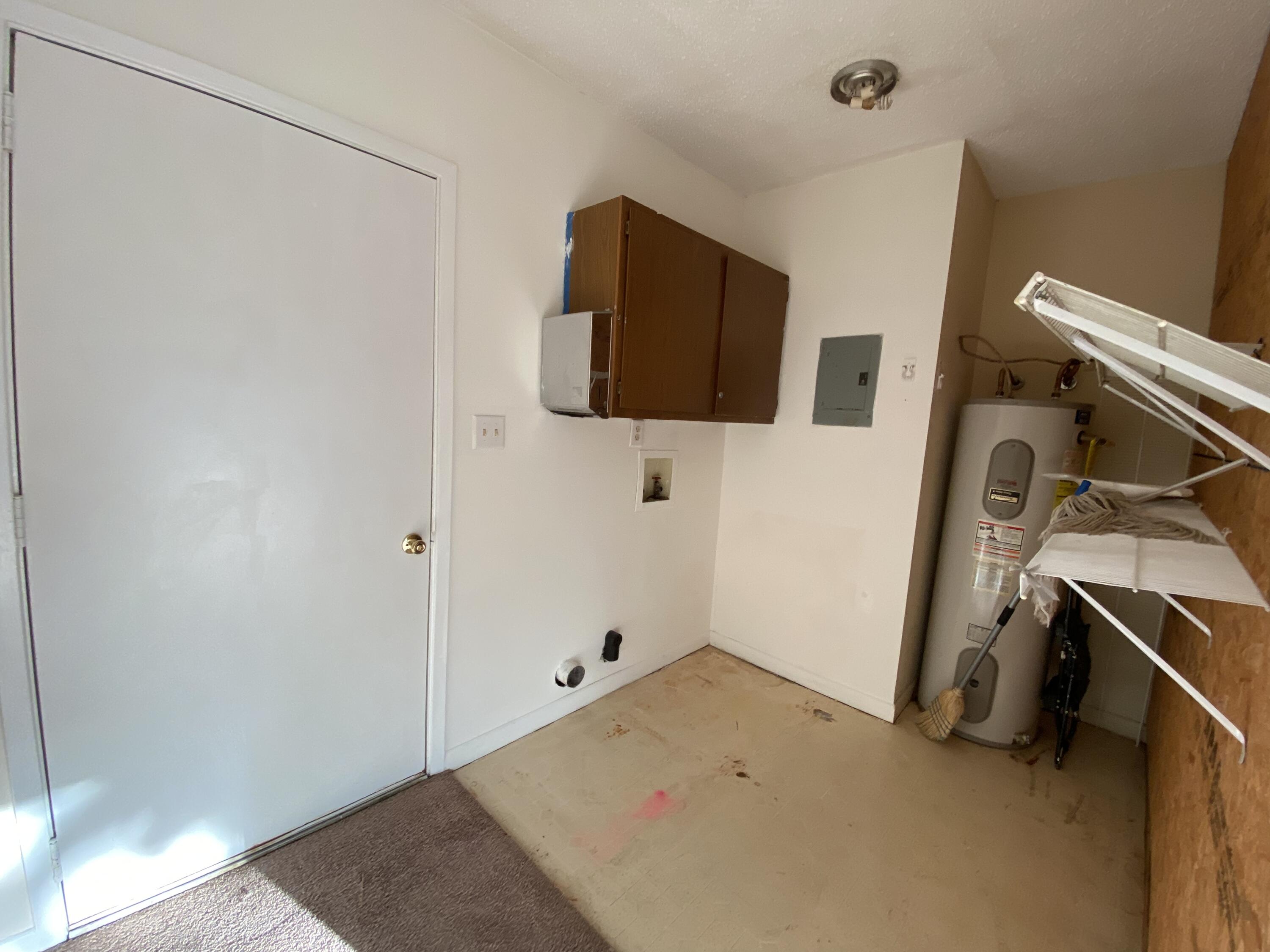 LAKEWOOD 1ST ADDN - Residential