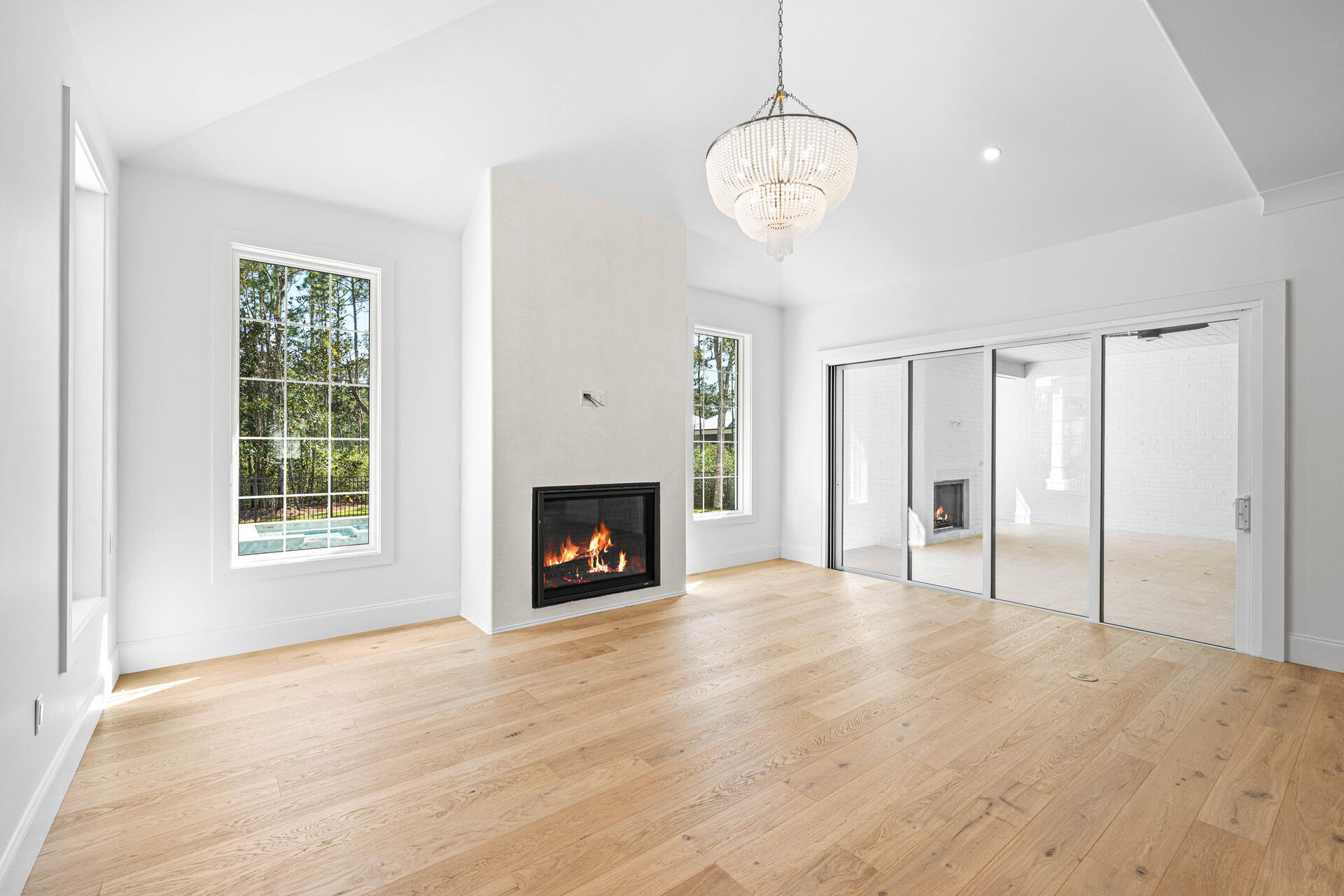 SECLUSION BAY - Residential