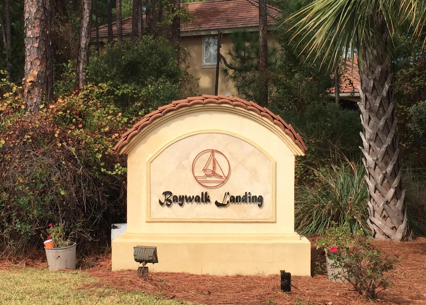 BAYWALK Landing - Residential