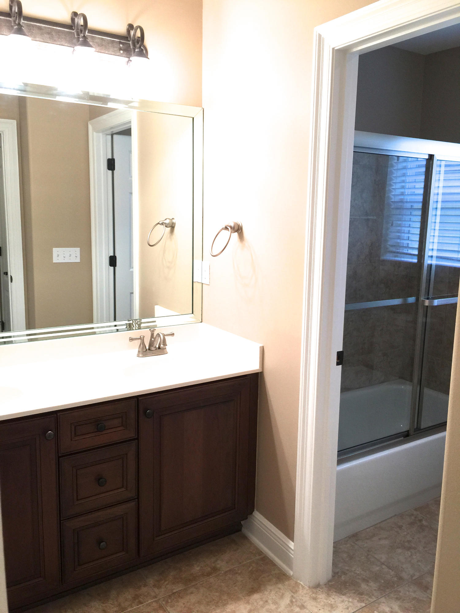 BAYWALK Landing - Residential