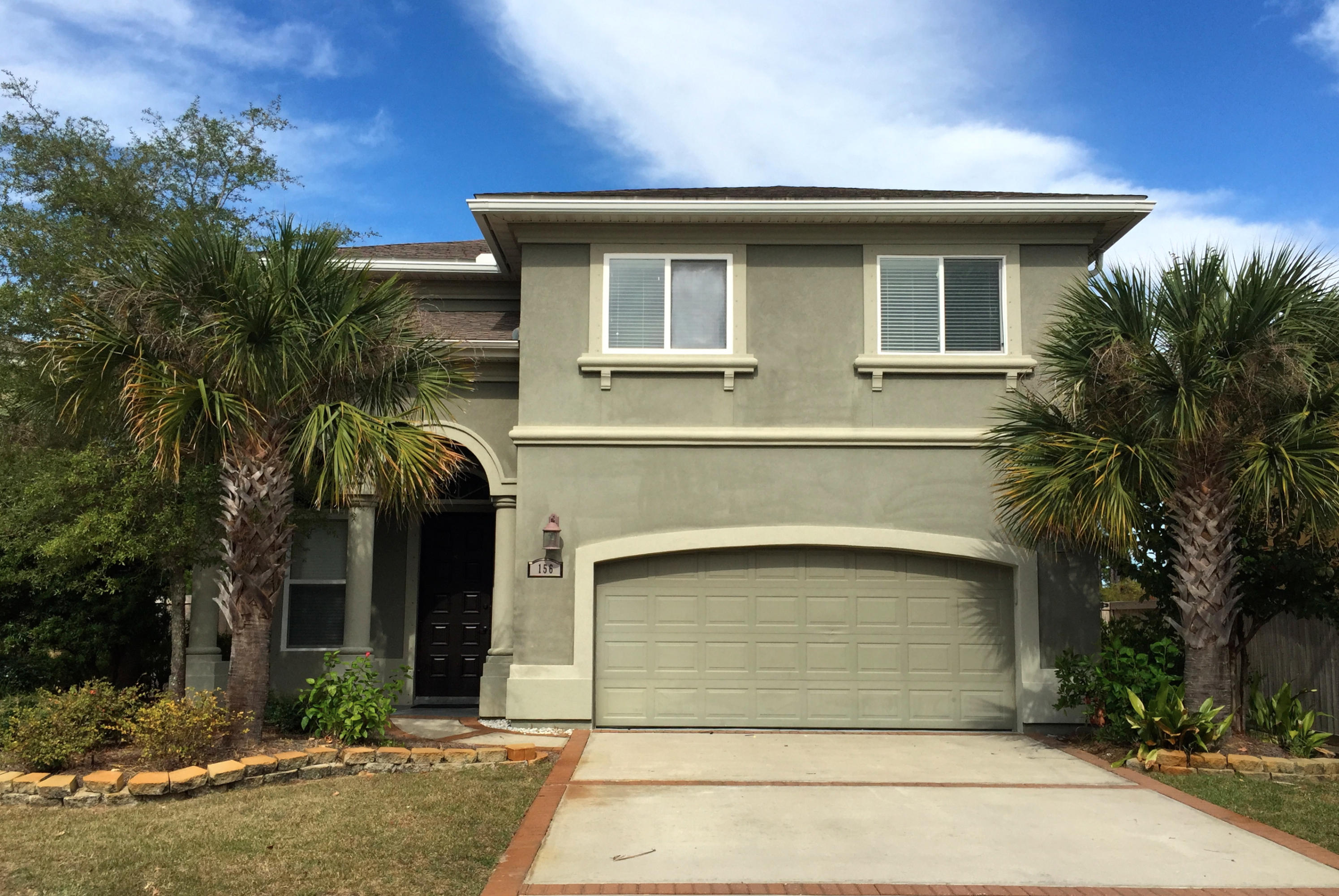 BAYWALK Landing - Residential