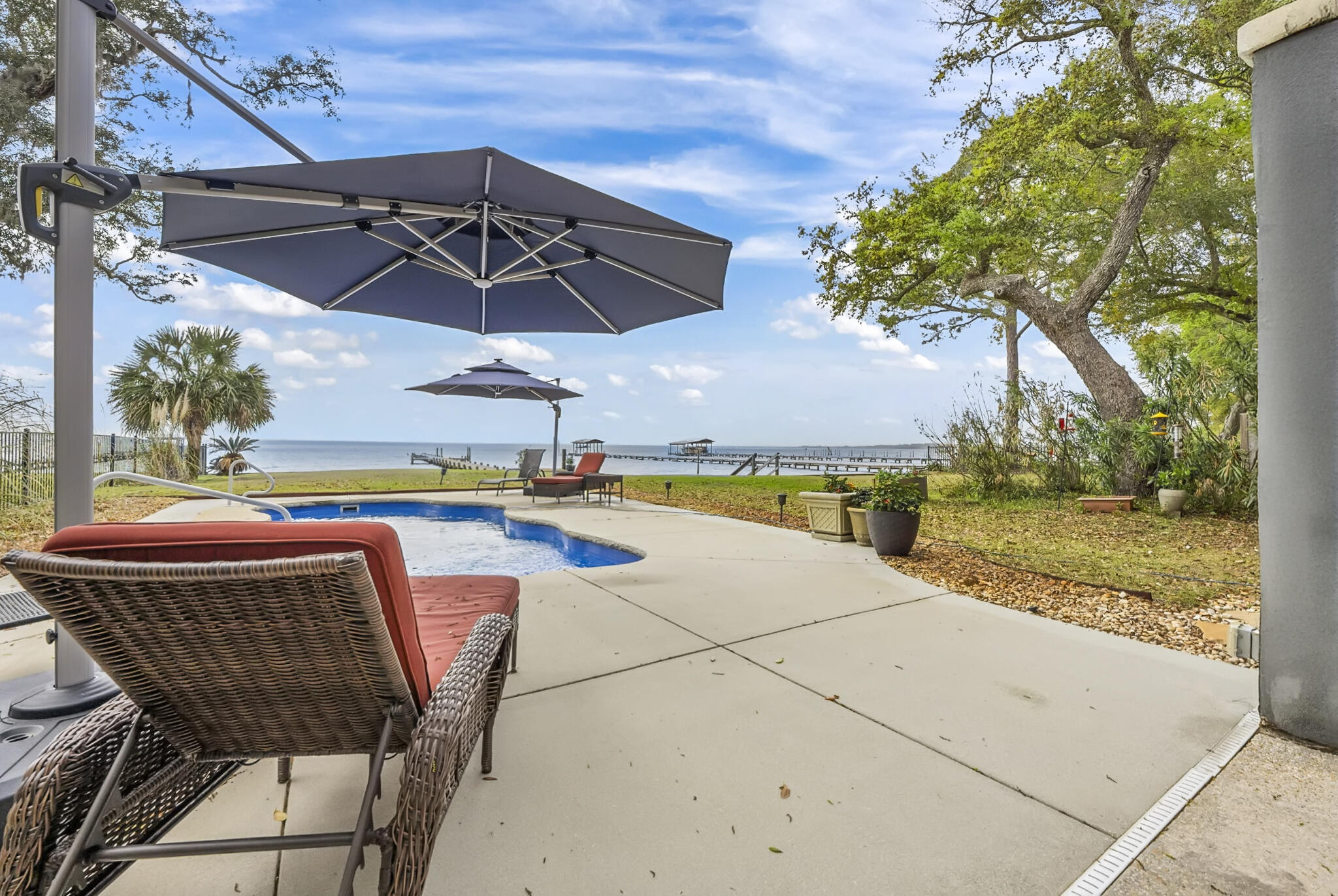 Bay Point Retreat - Residential