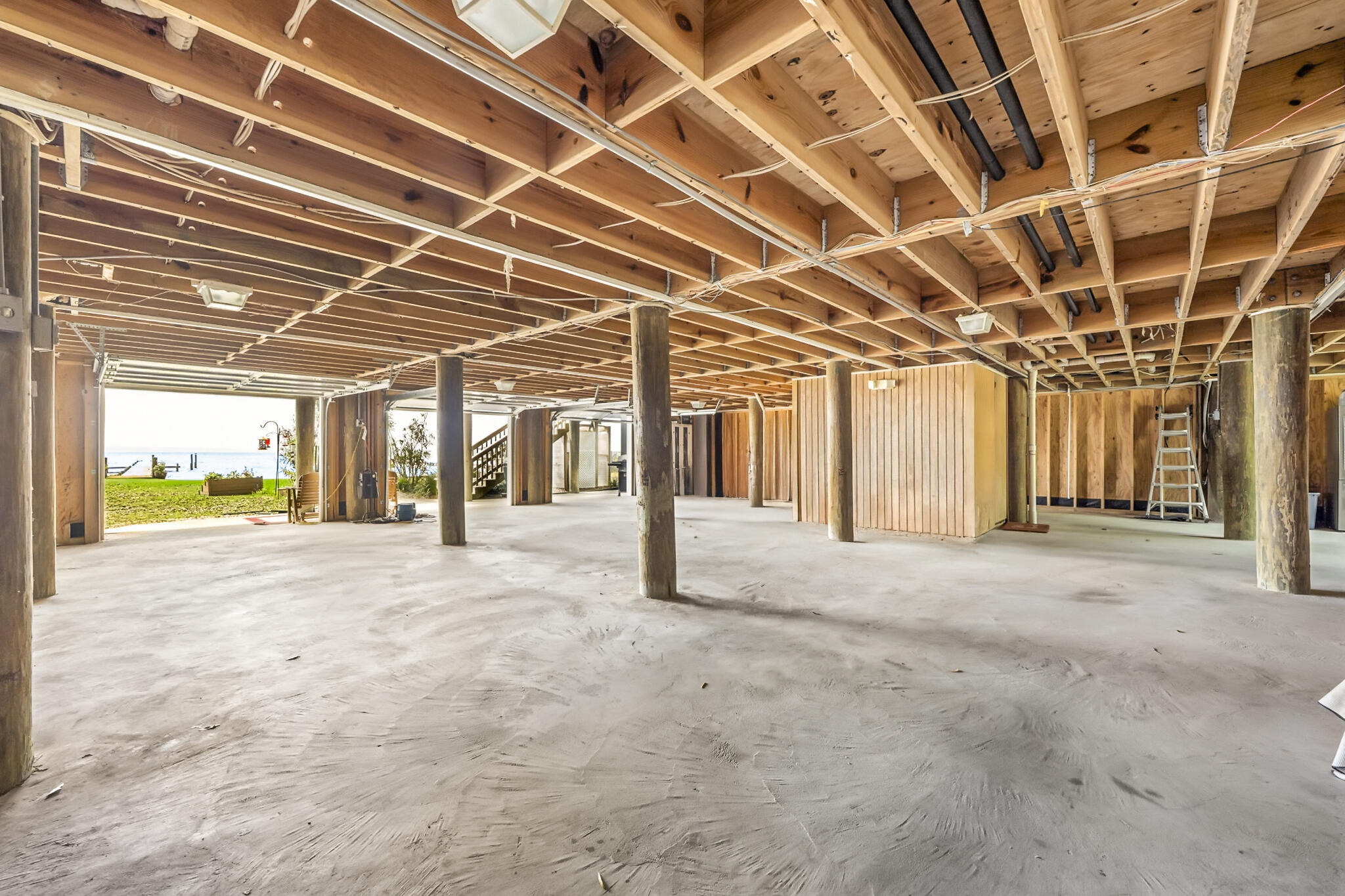Bay Point Retreat - Residential