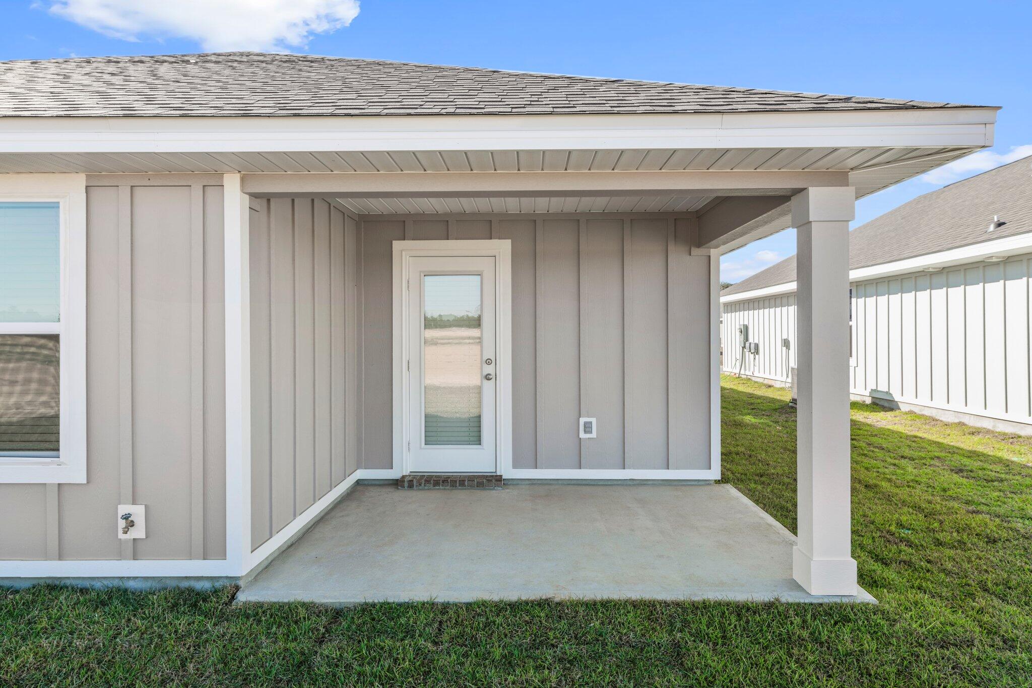 SHOAL RIVER LANDING PHASE 2A - Residential Lease