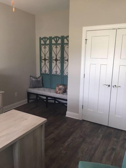 HERITAGE OAKS Hwy 87 - Residential