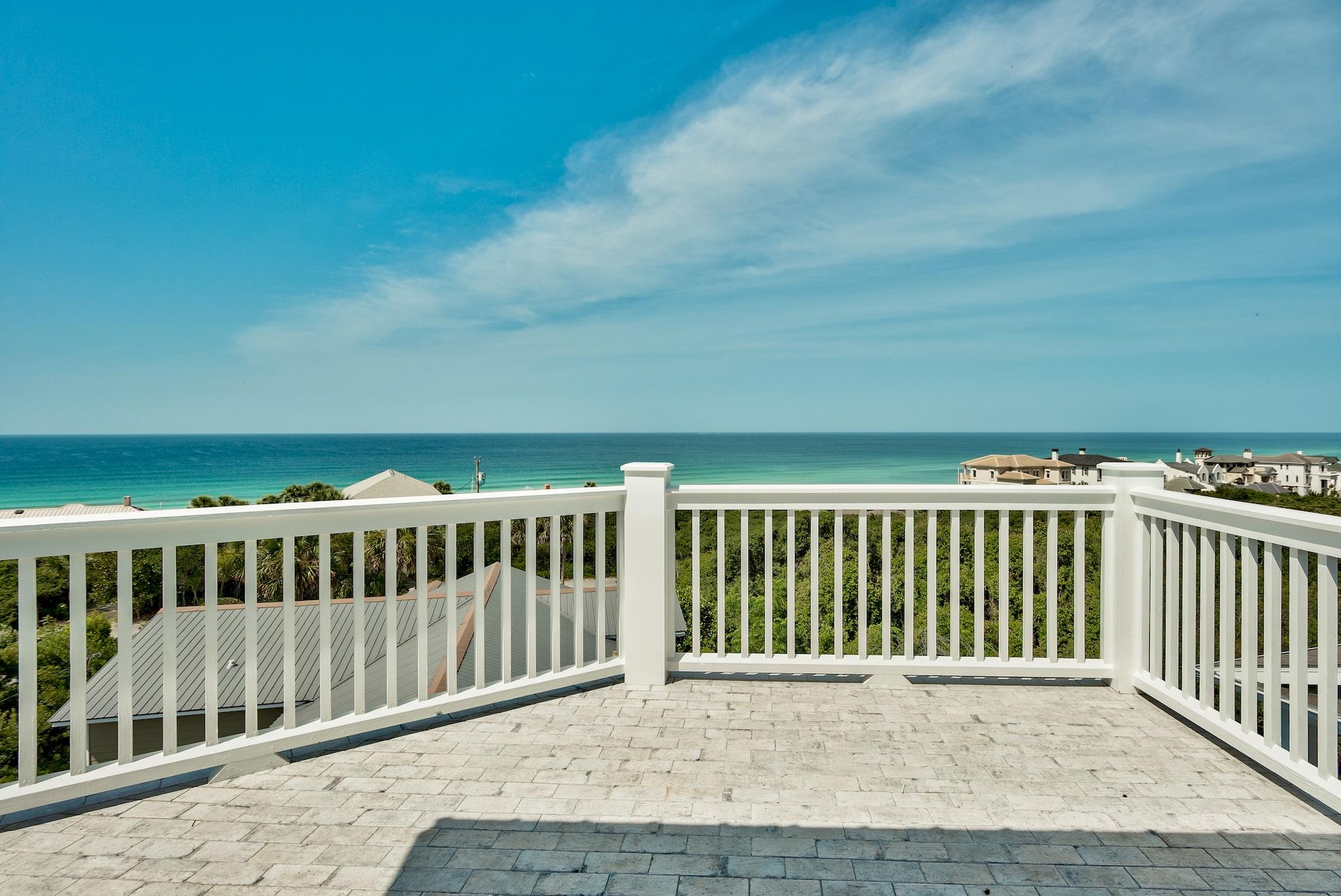 BEACH HIGHLANDS - Residential