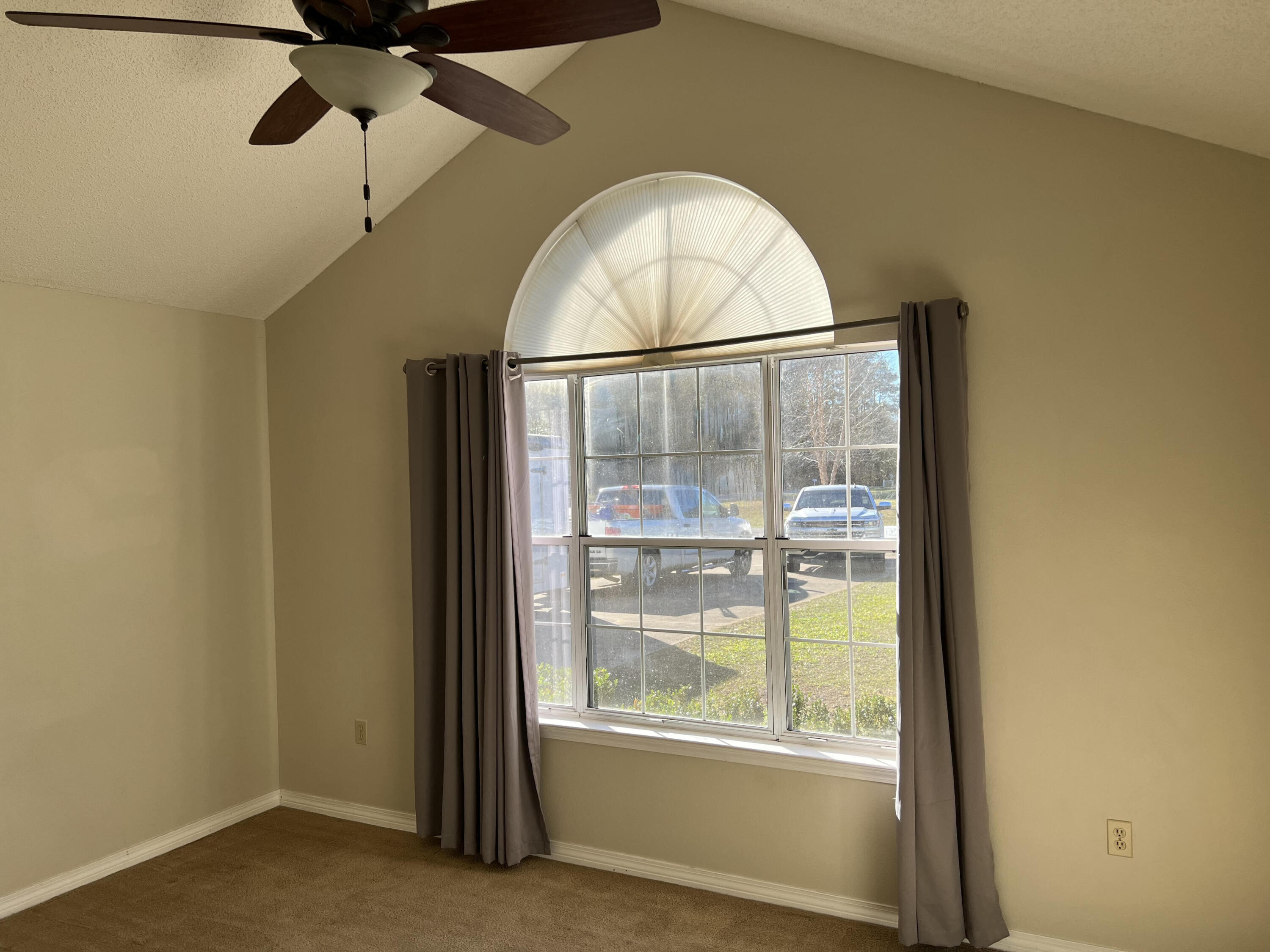 DOGWOOD ESTATES - Residential Lease