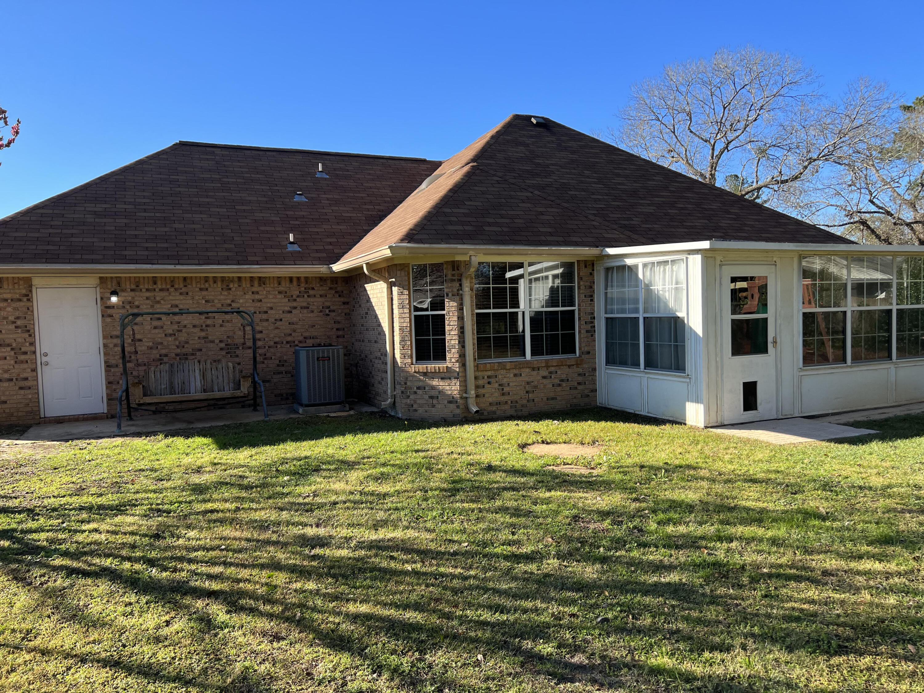 DOGWOOD ESTATES - Residential Lease