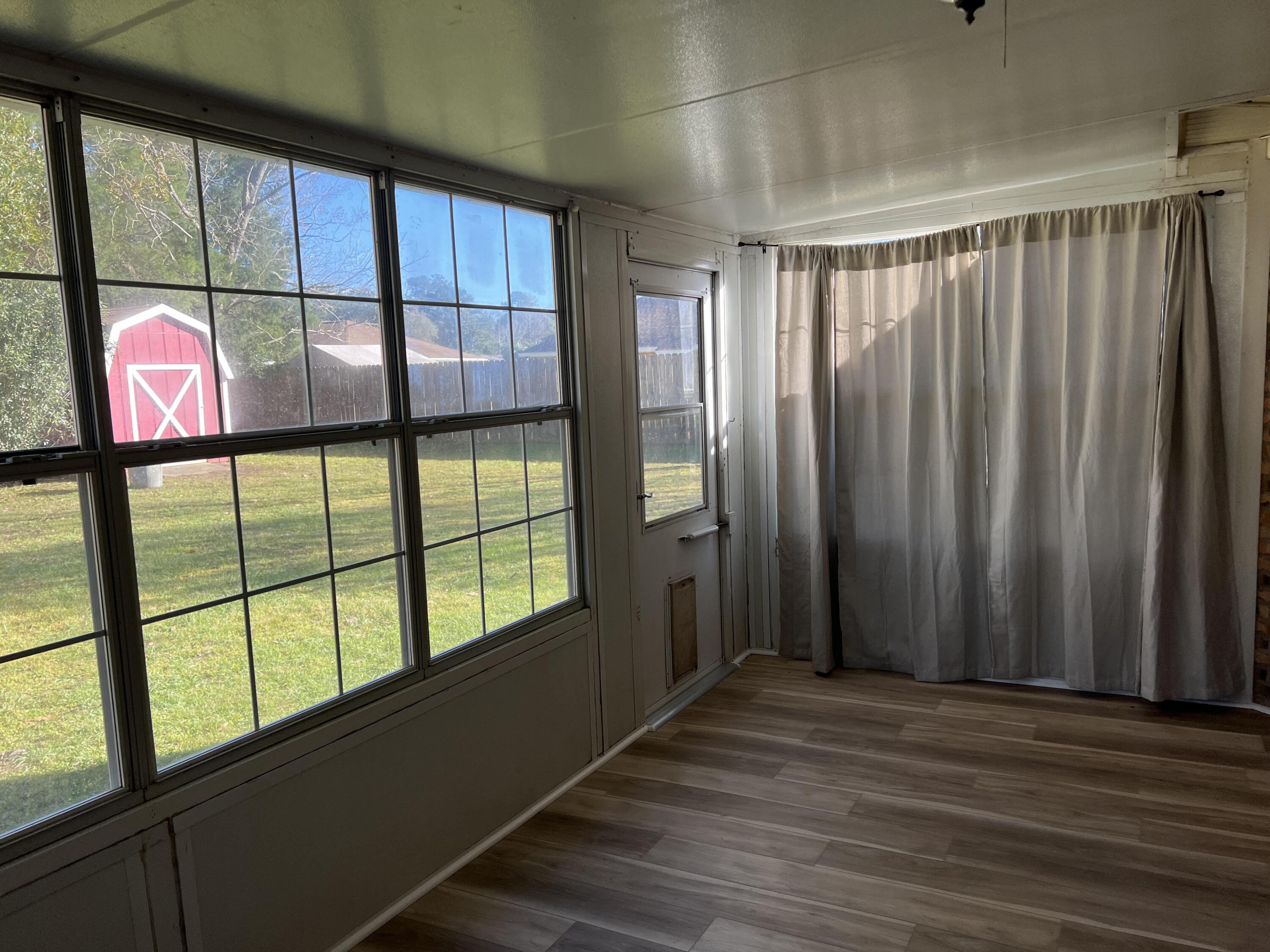 DOGWOOD ESTATES - Residential Lease