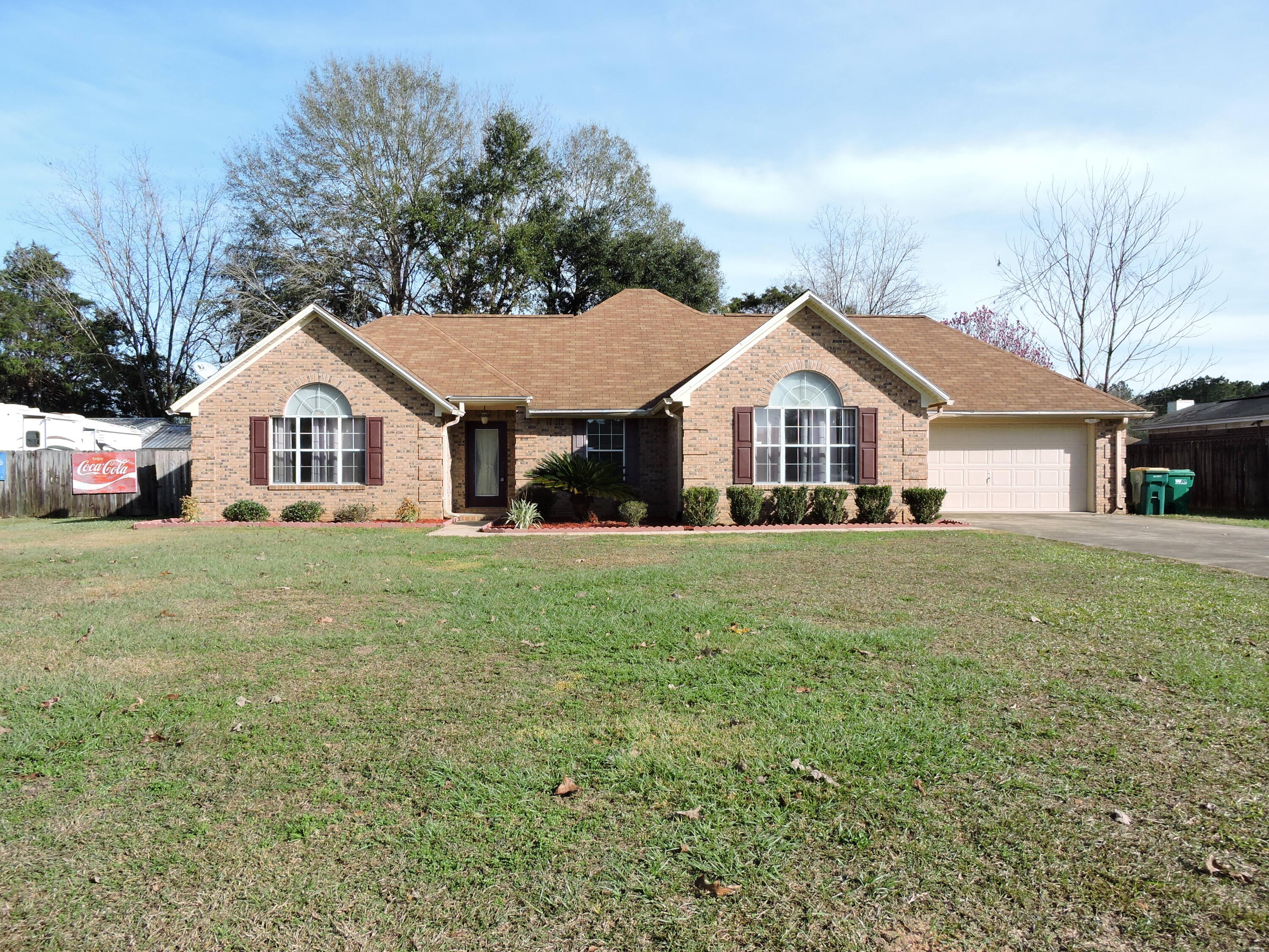 DOGWOOD ESTATES - Residential Lease